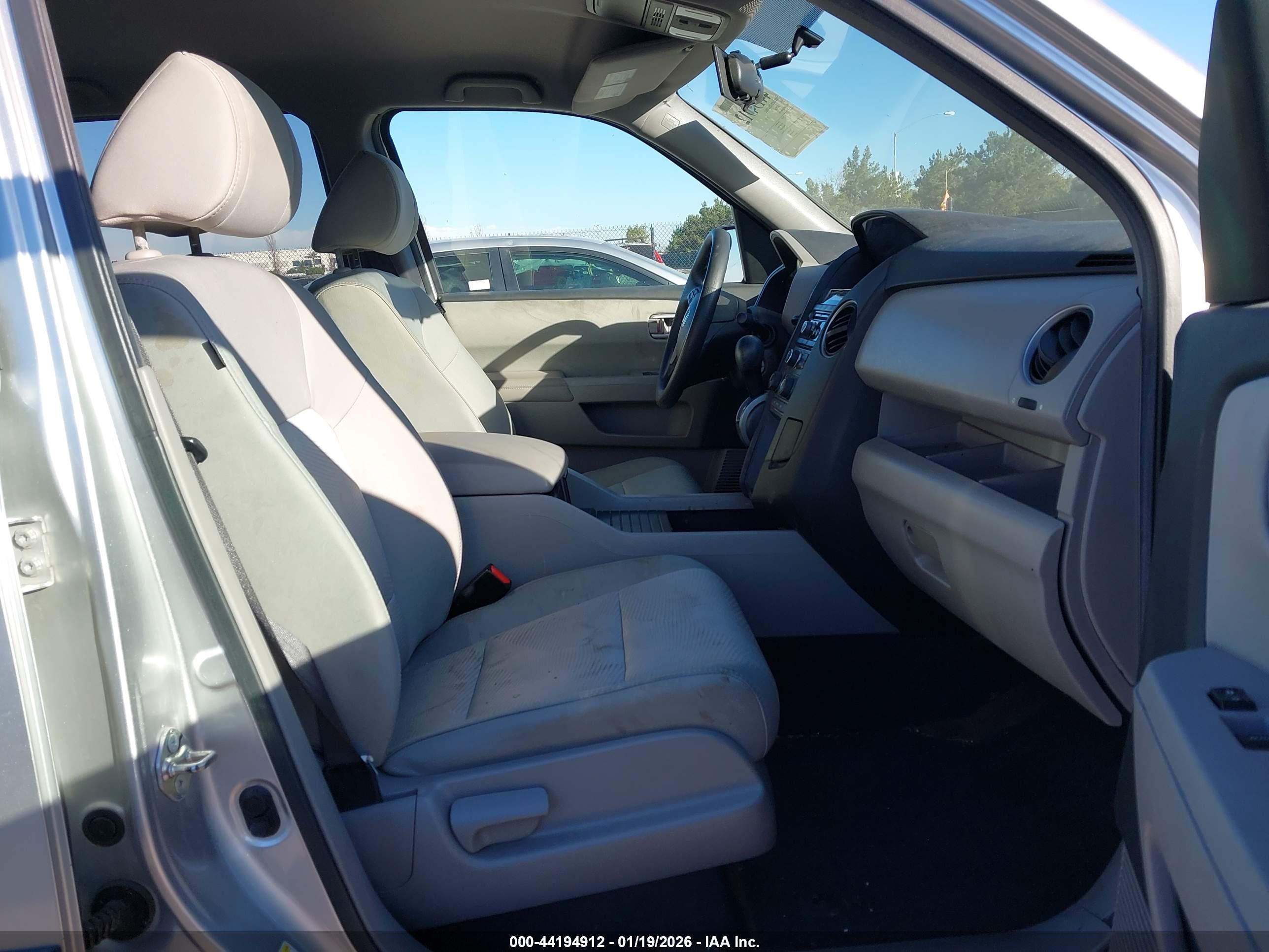HONDA PILOT image 5