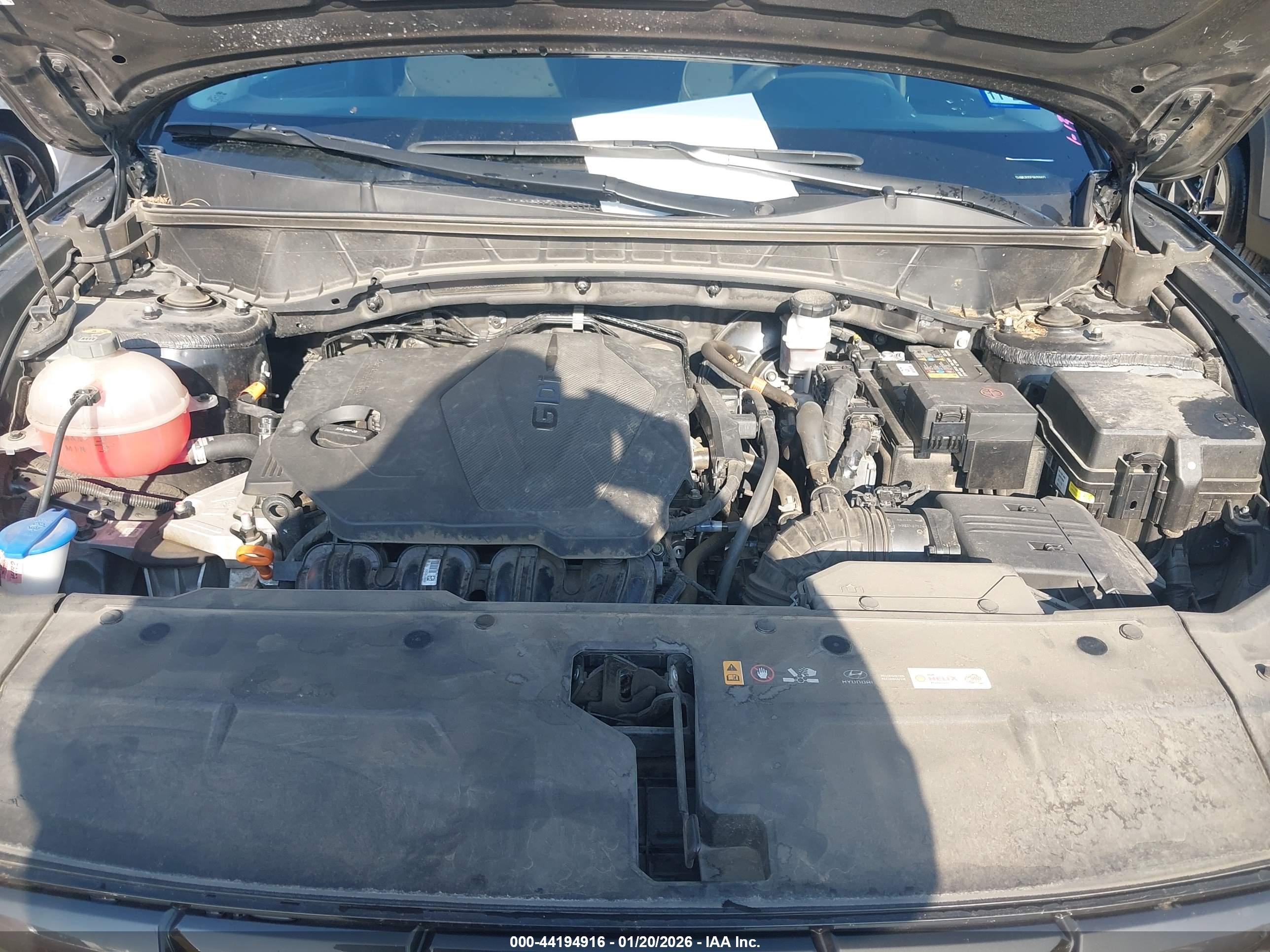 HYUNDAI TUCSON image 10