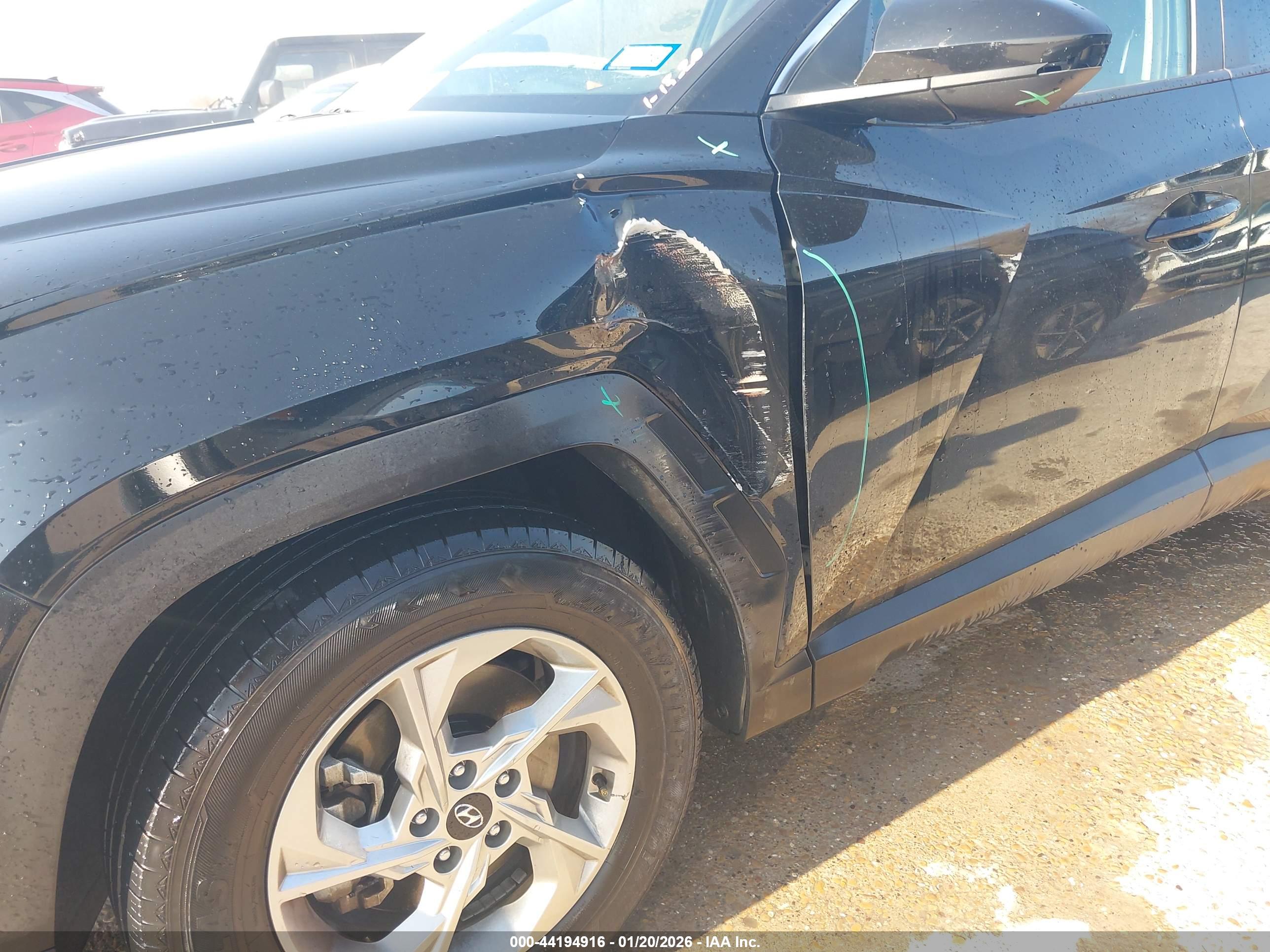 HYUNDAI TUCSON image 6