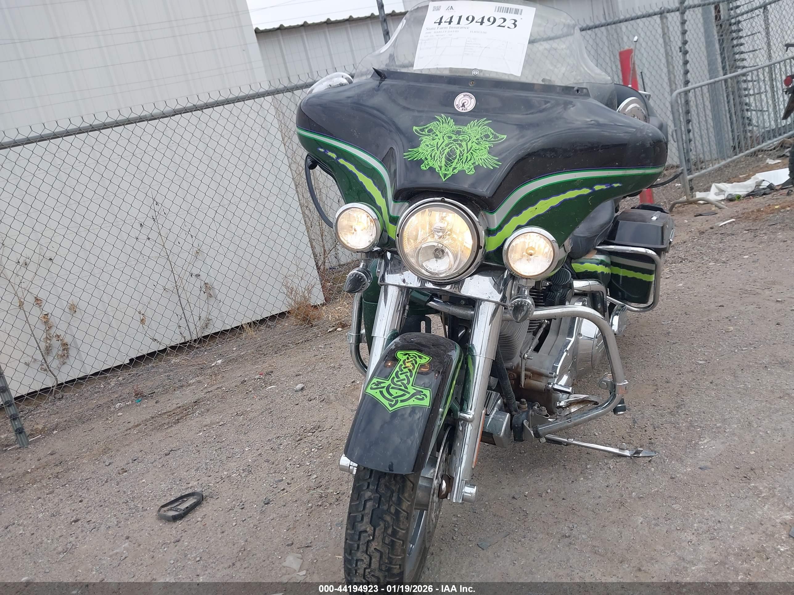 HARLEY-DAVIDSON FLHTCUSE image 5