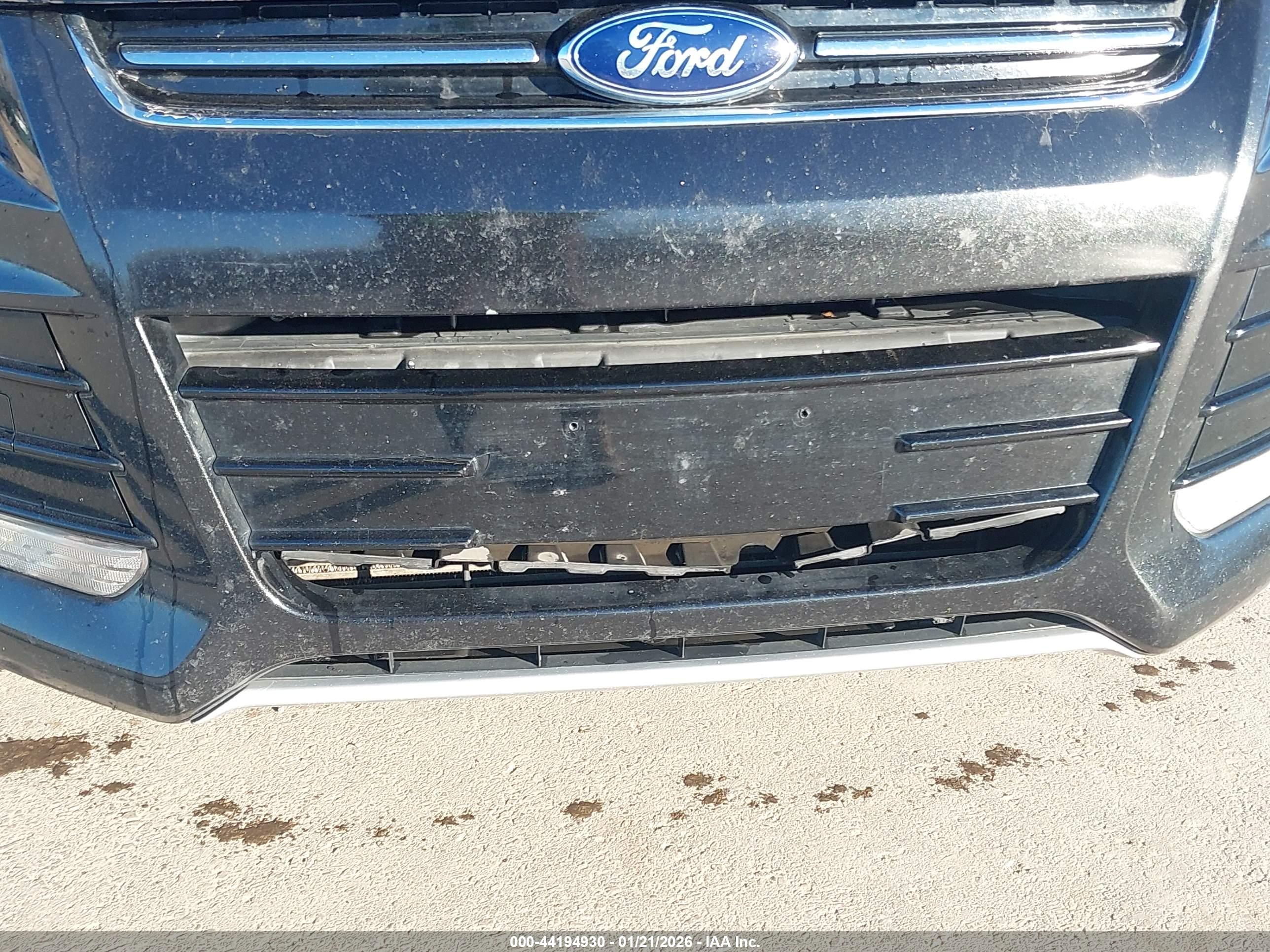 FORD ESCAPE image 6