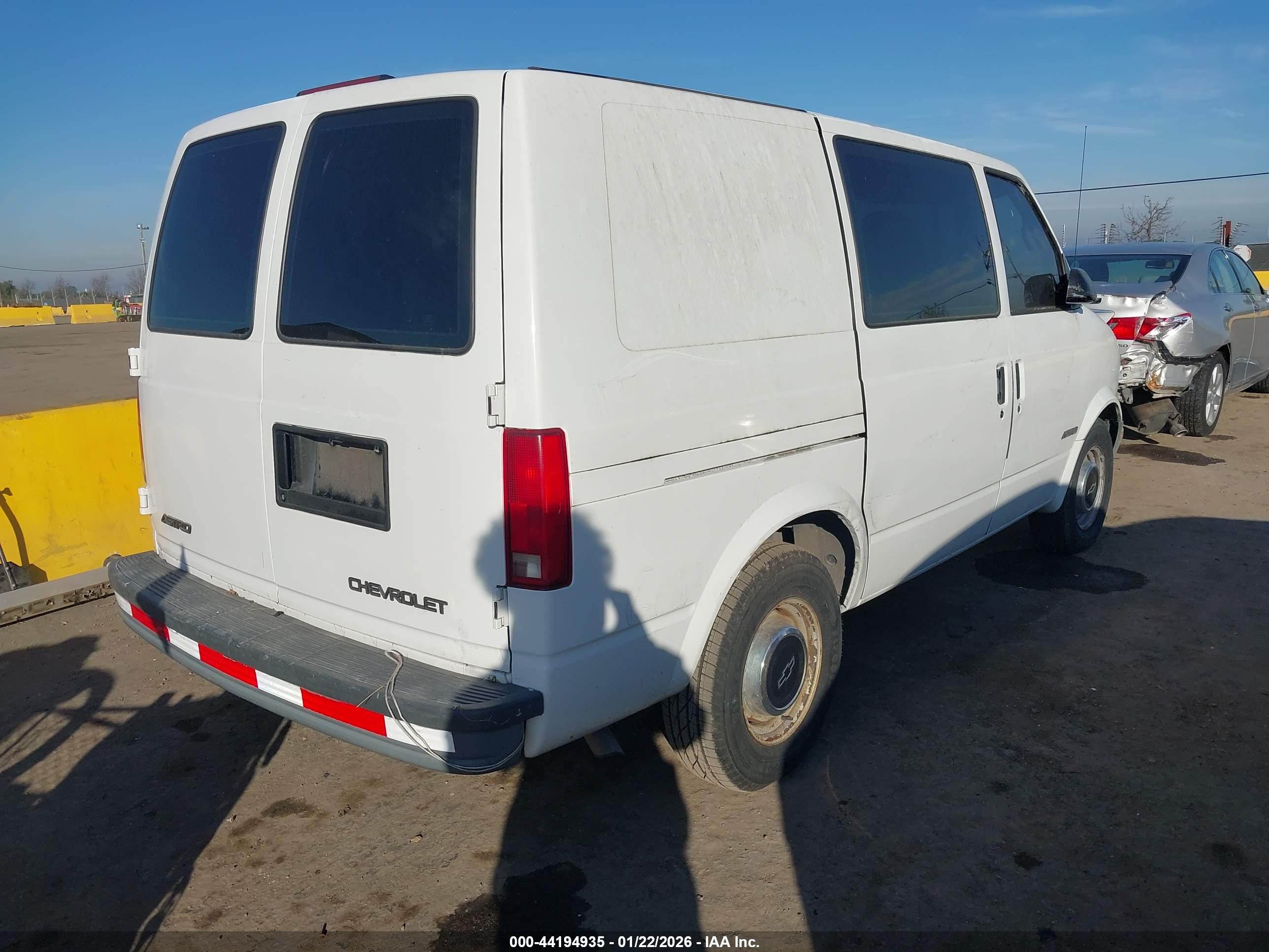 CHEVROLET ASTRO image 4