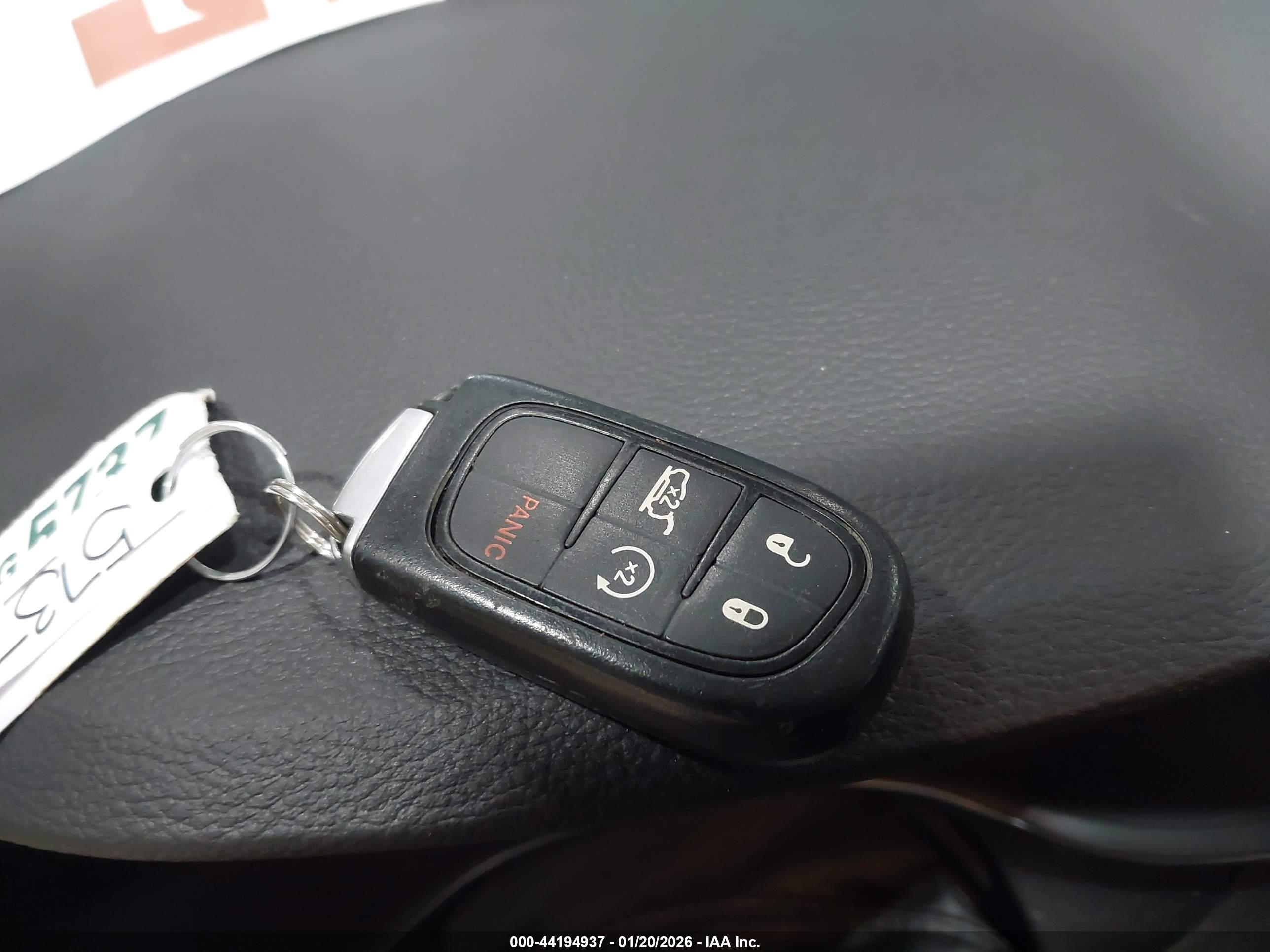 JEEP CHEROKEE image 11