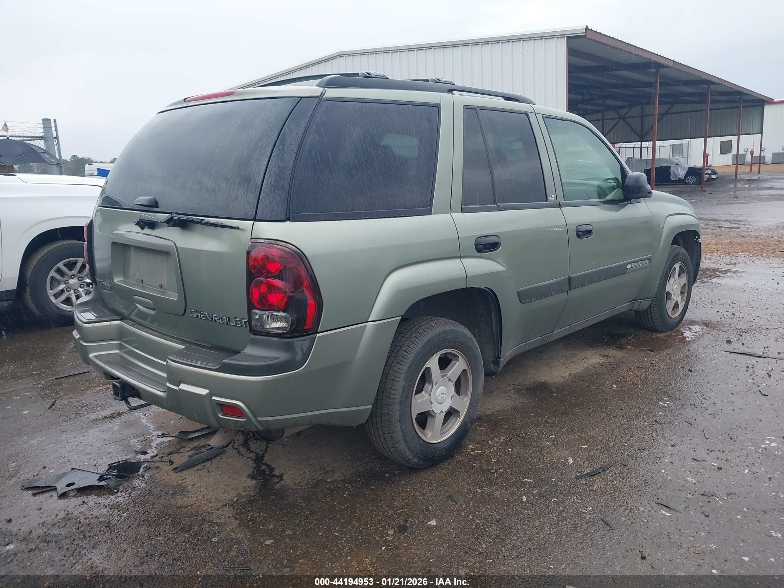 CHEVROLET TRAILBLAZER image 4