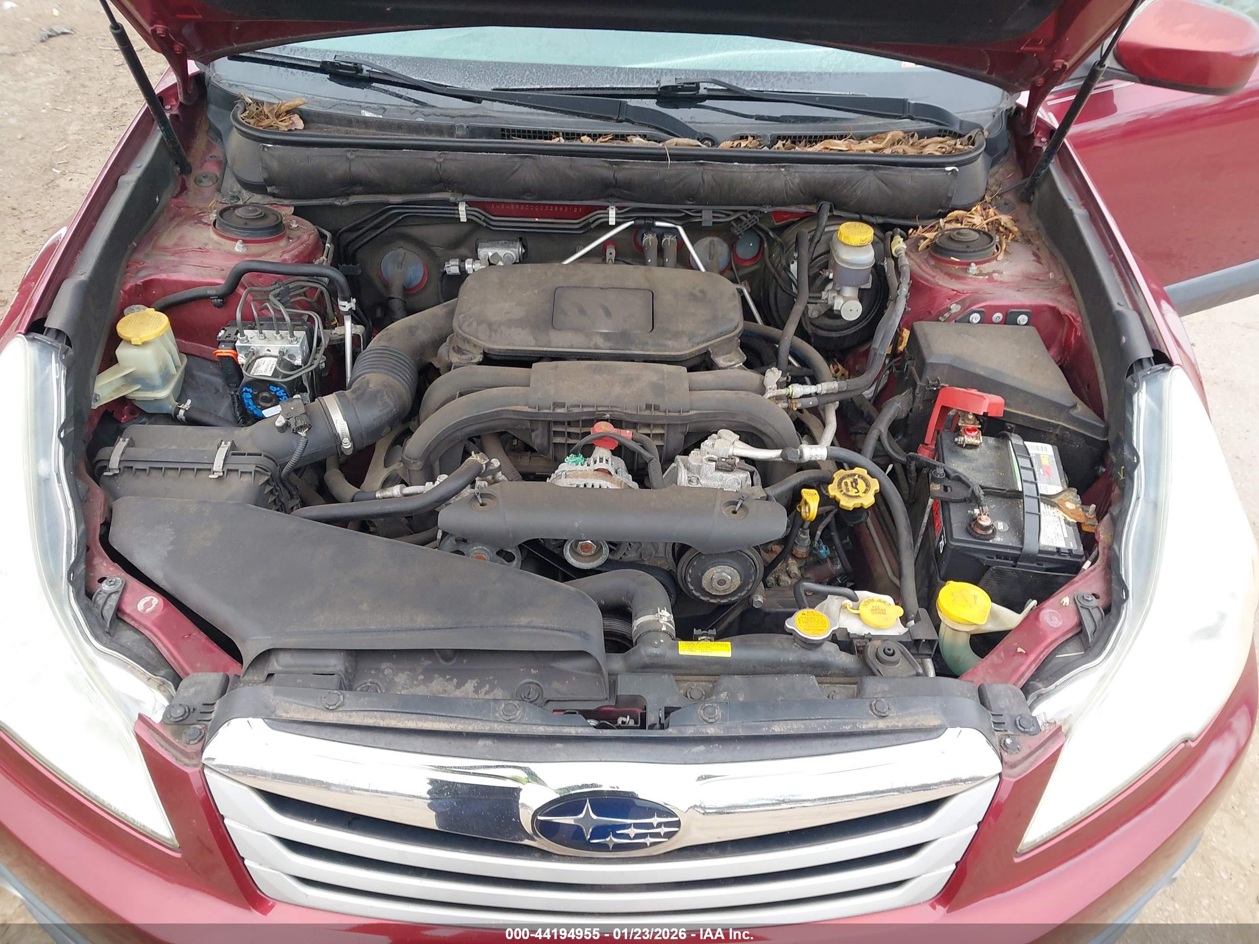 SUBARU OUTBACK image 10