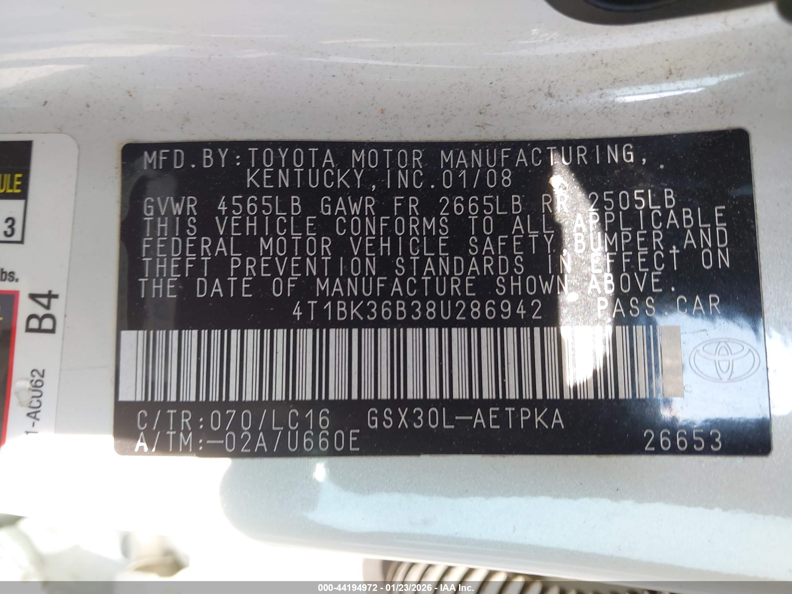 TOYOTA AVALON image 9