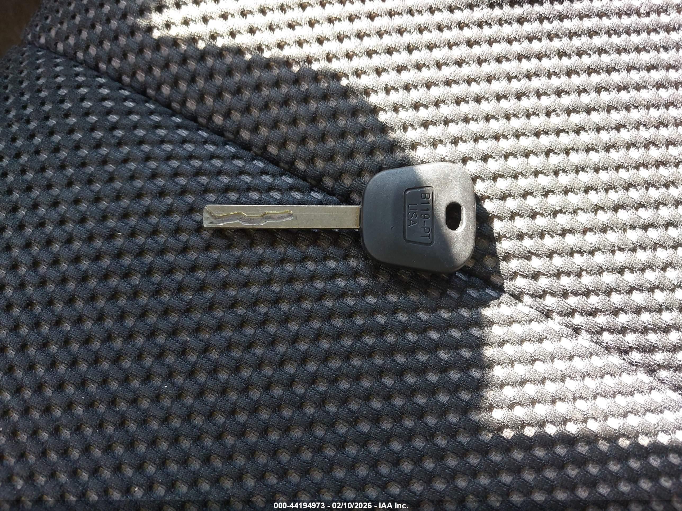 GMC TERRAIN image 11