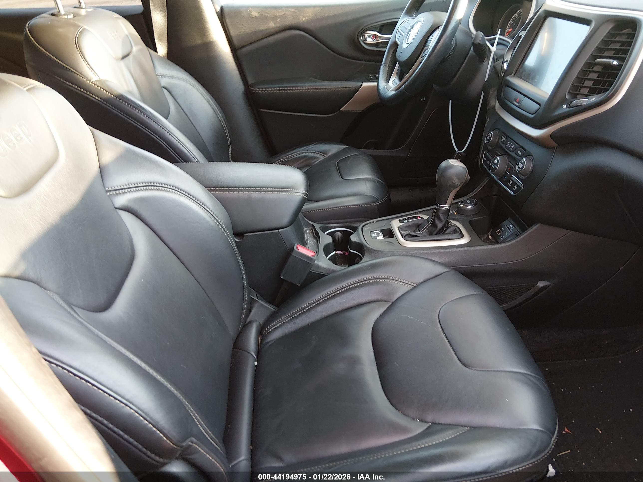JEEP CHEROKEE image 5