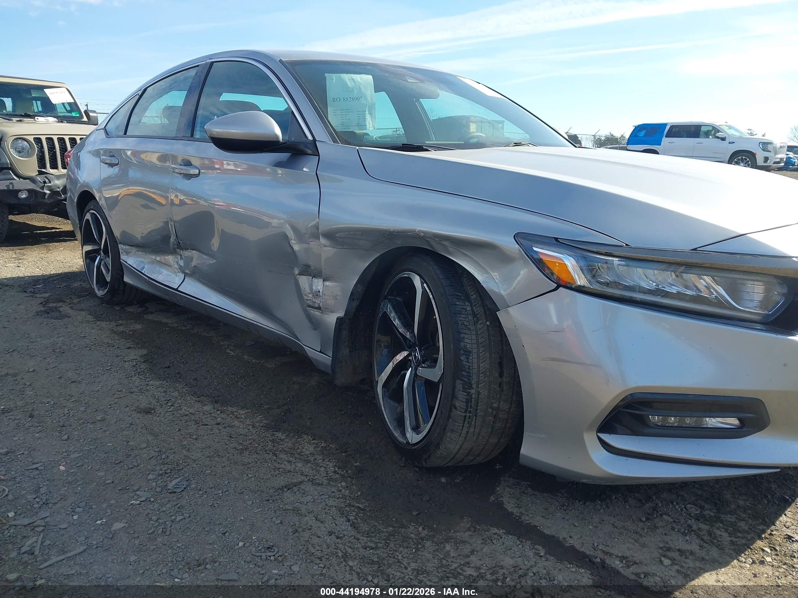 HONDA ACCORD image 6