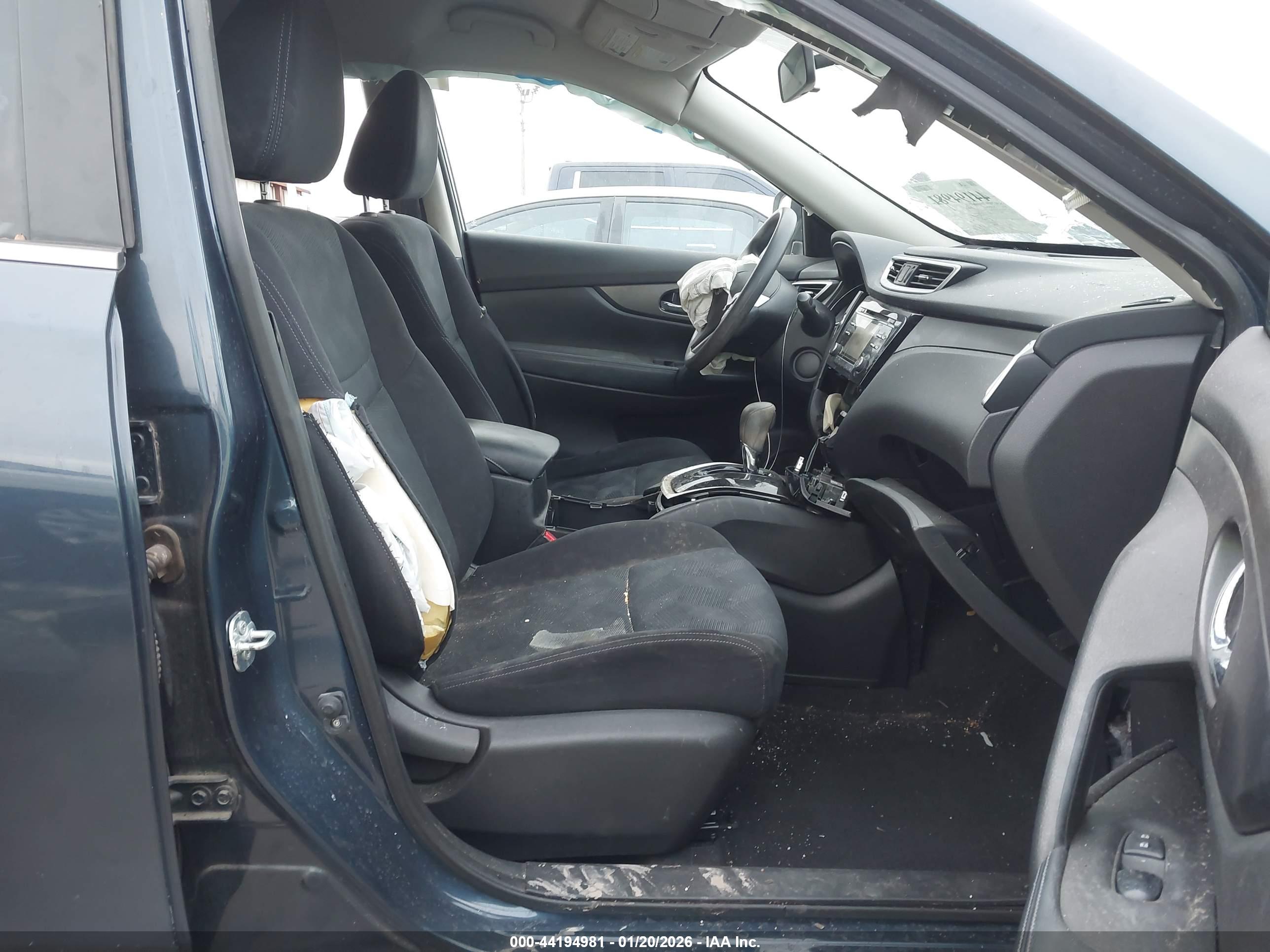 NISSAN ROGUE image 5