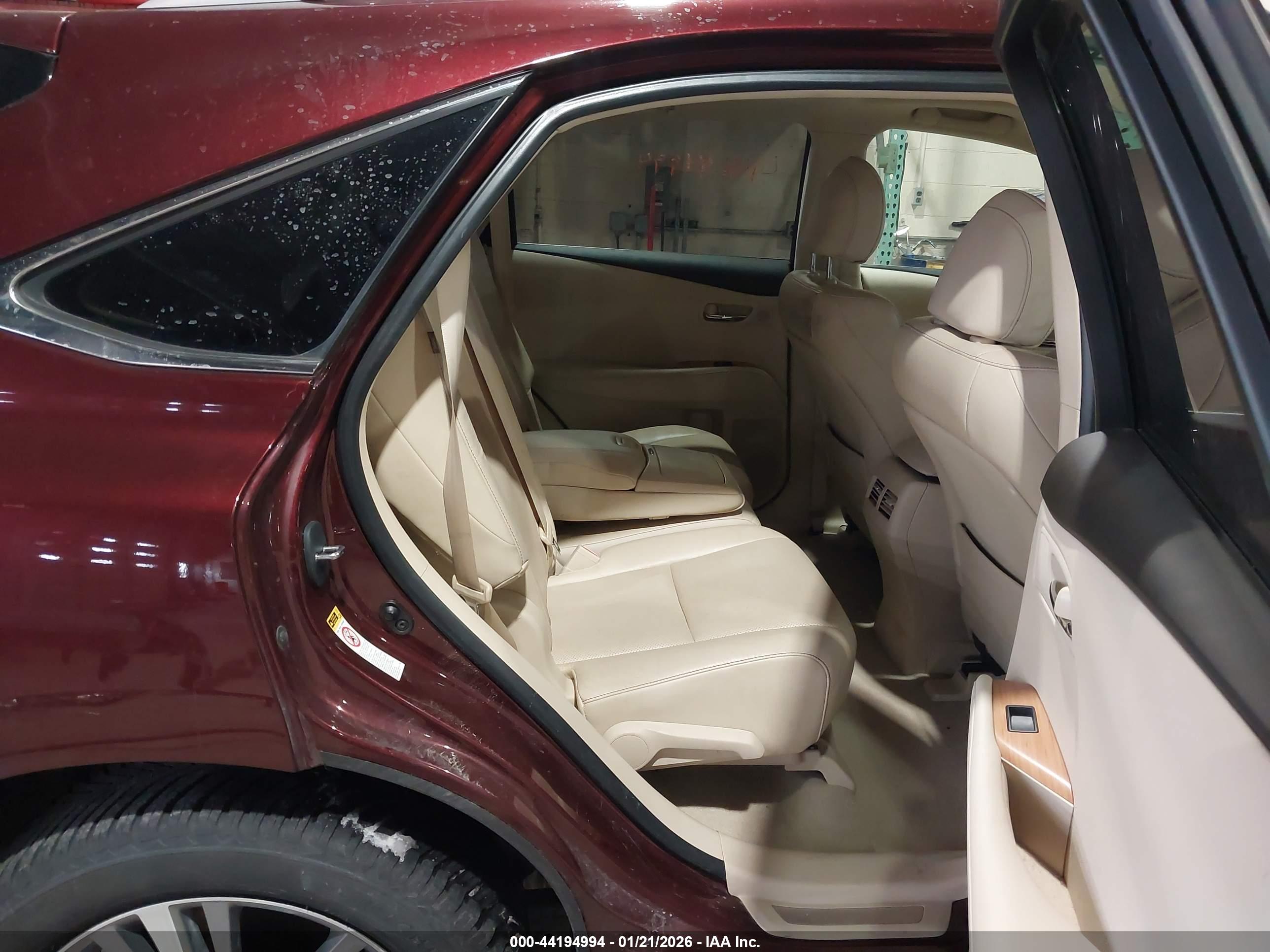 LEXUS RX image 8