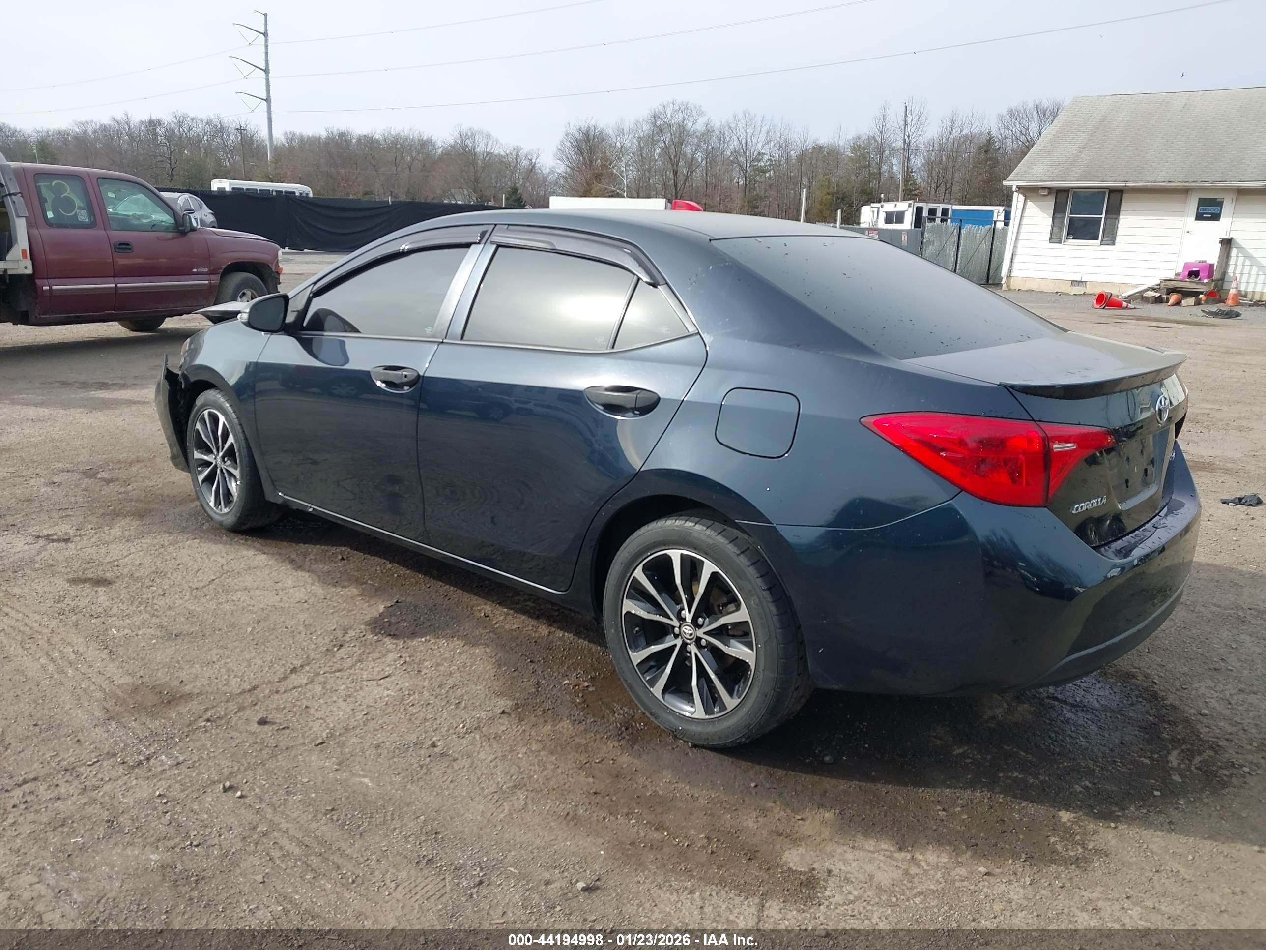 TOYOTA COROLLA image 3