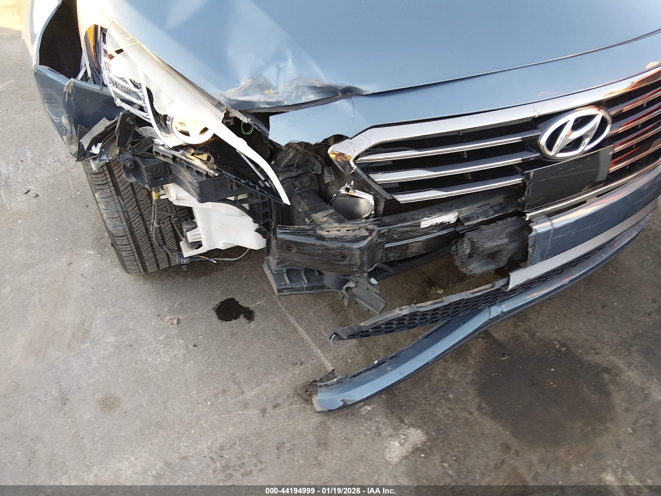 HYUNDAI SONATA image 6