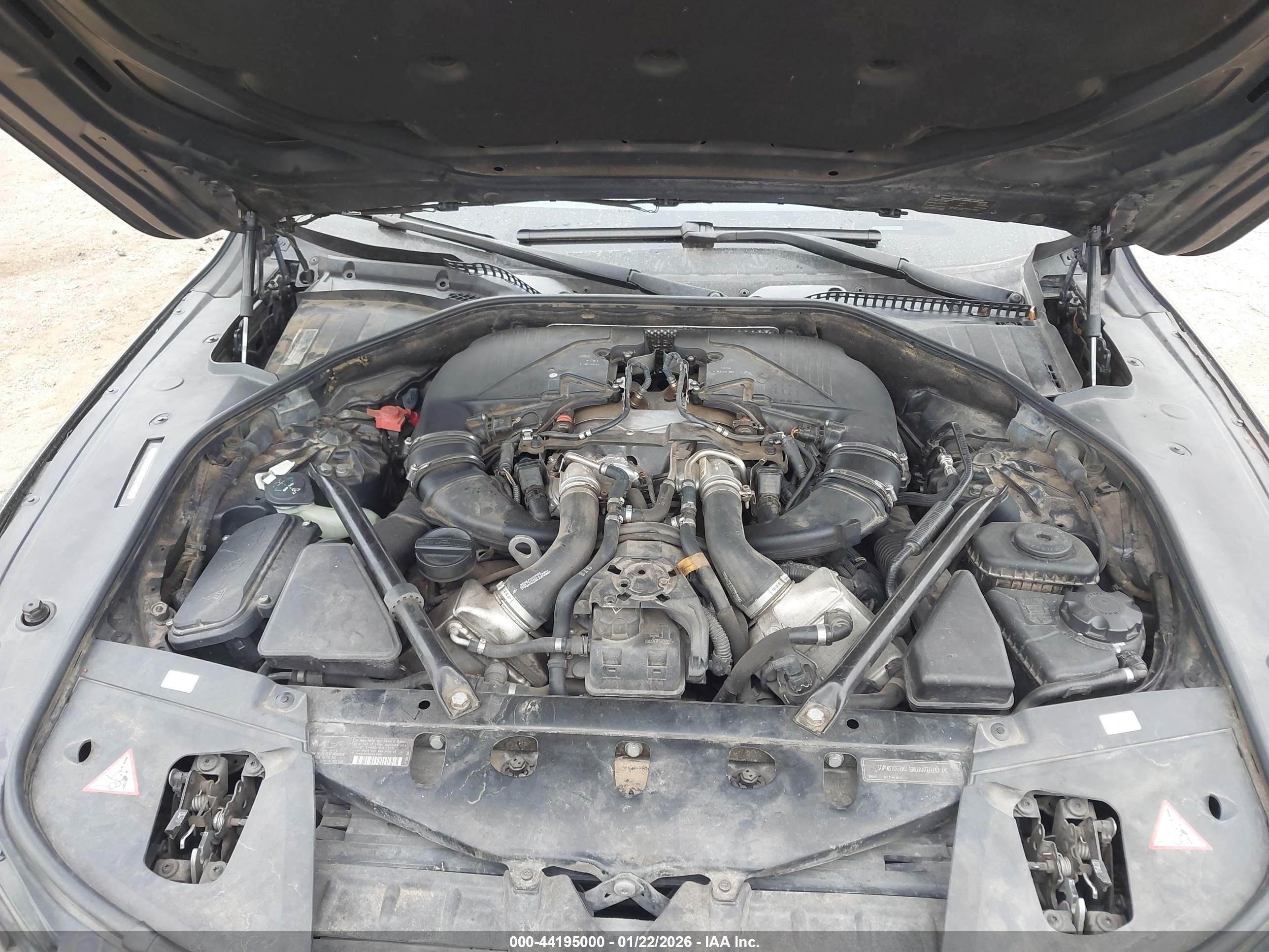 BMW 750LI image 10