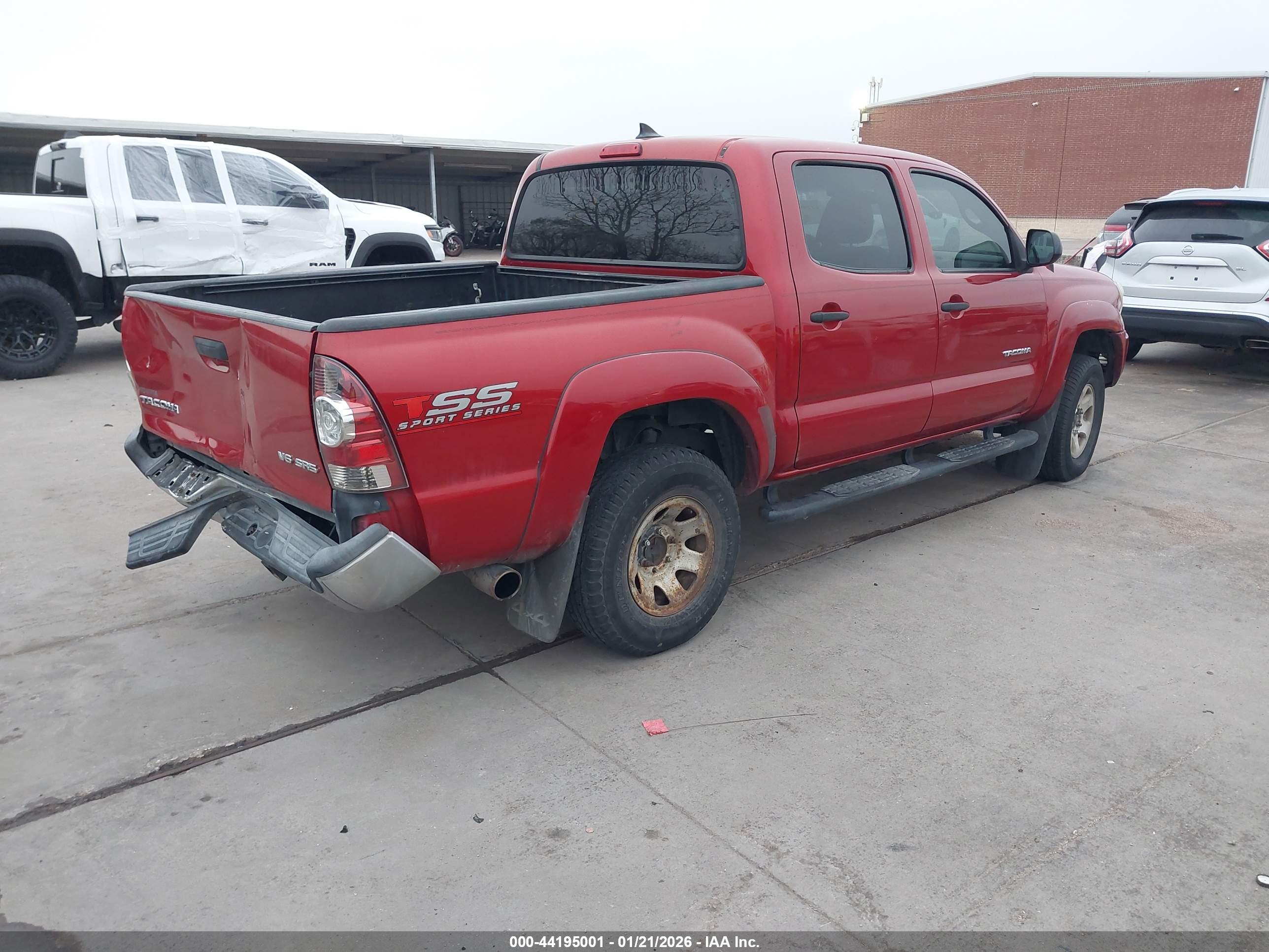 TOYOTA TACOMA image 4