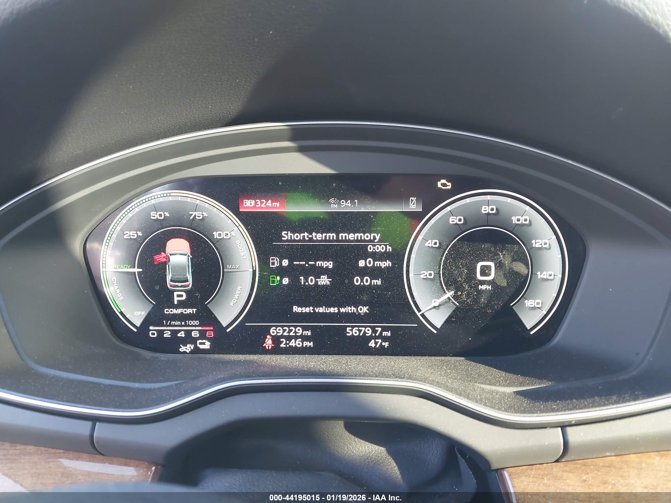 AUDI Q5 image 7