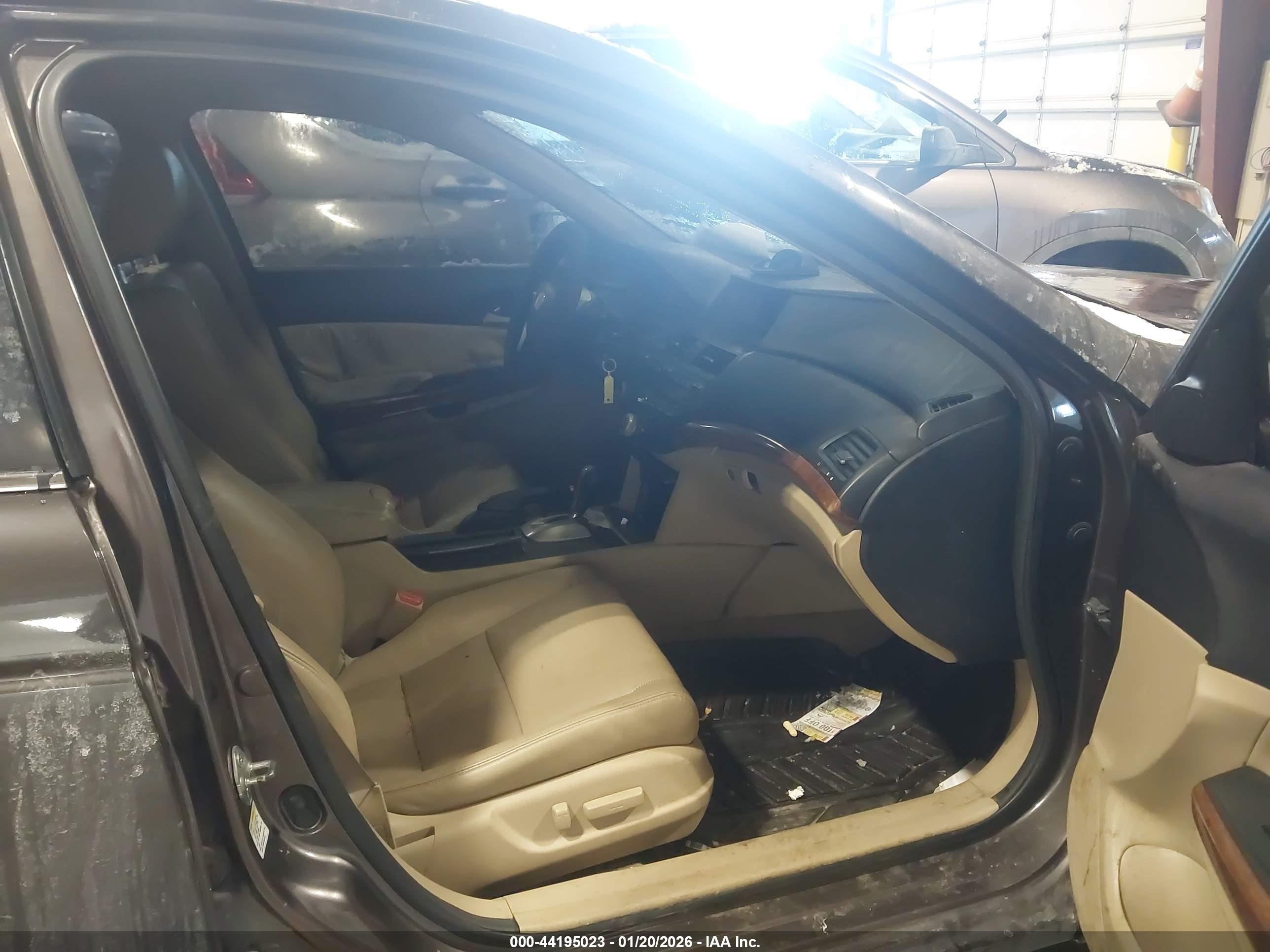 HONDA ACCORD image 5