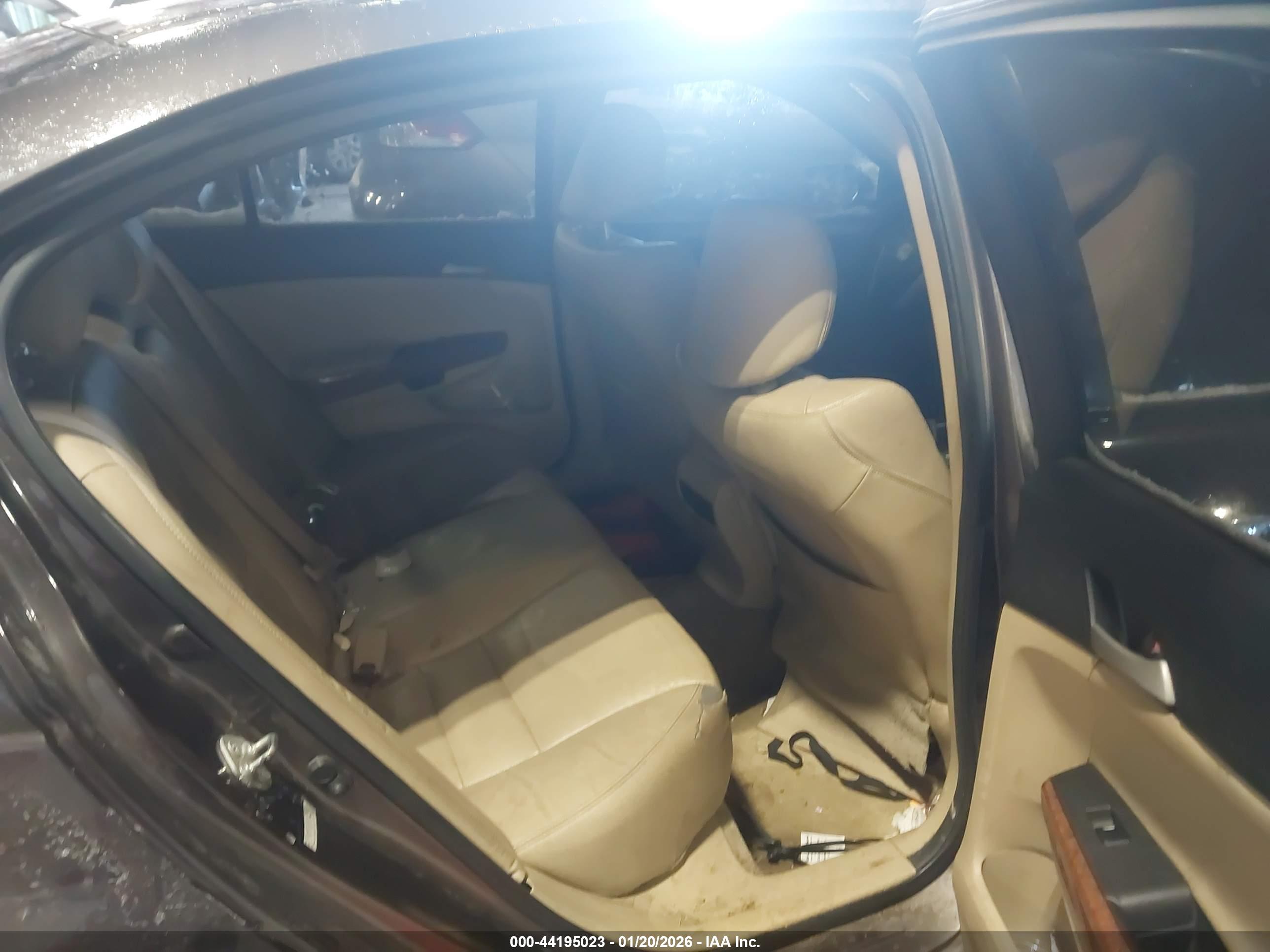 HONDA ACCORD image 8