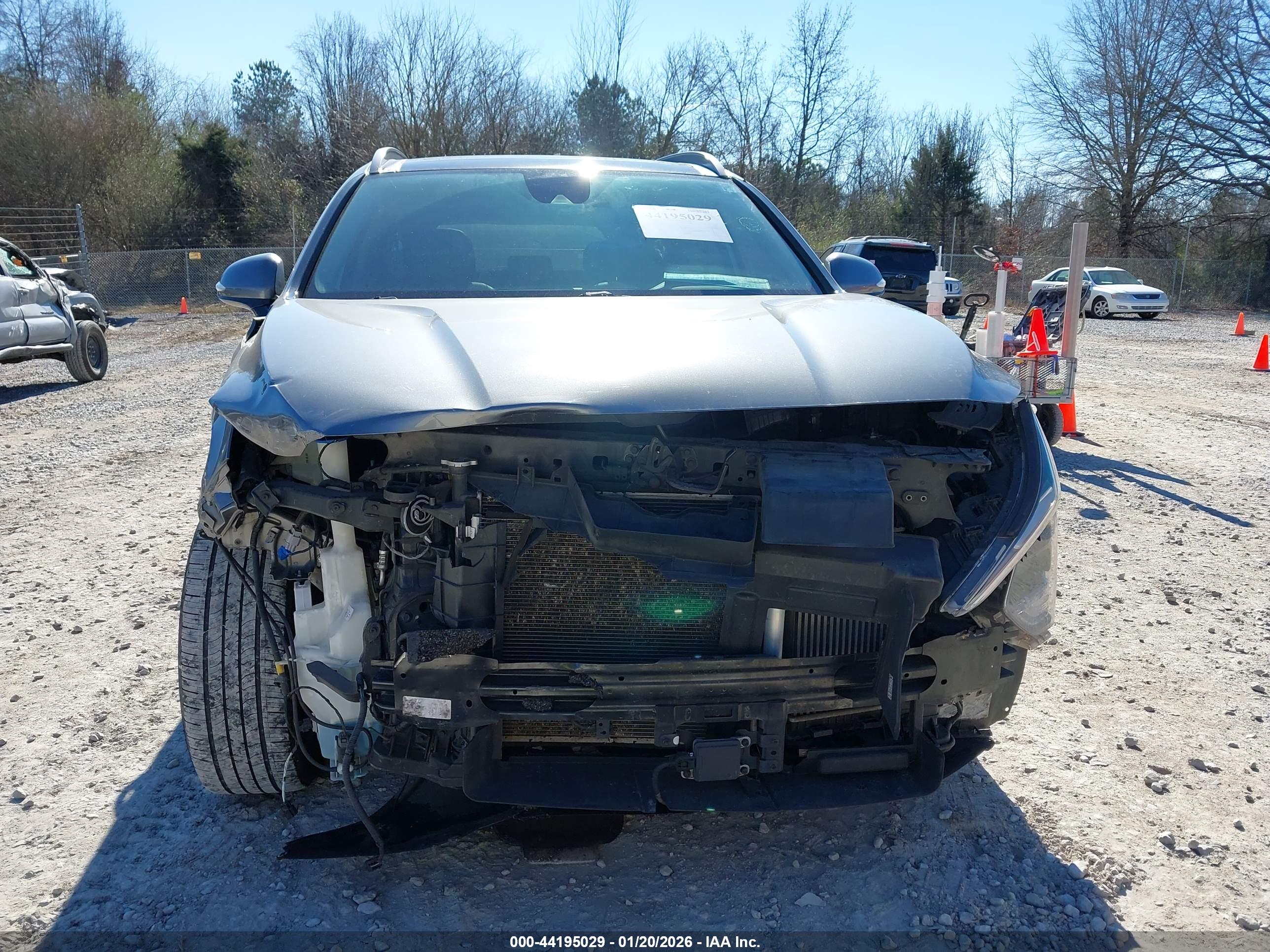 HYUNDAI SANTA image 6