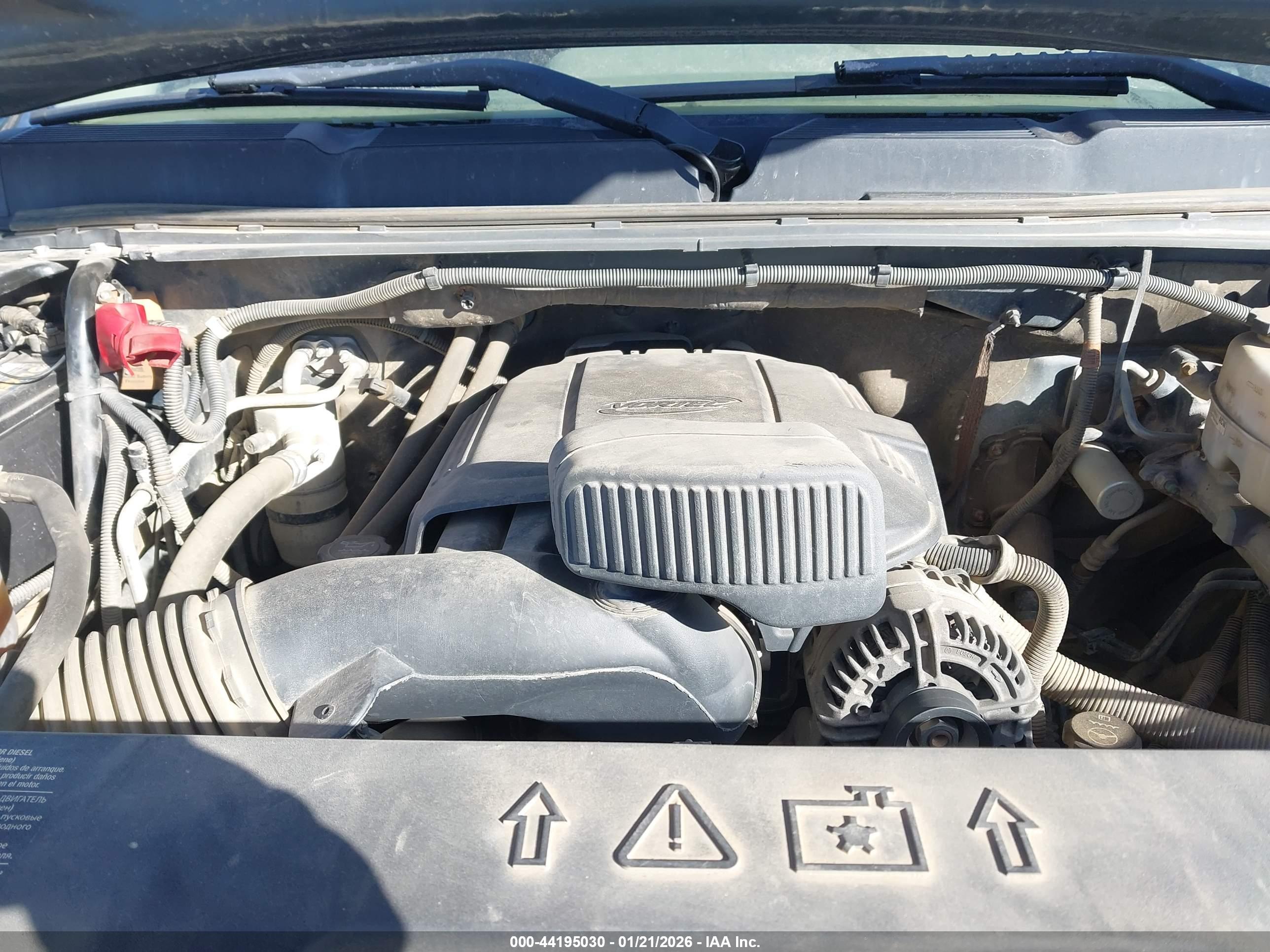 CHEVROLET SILVERADO image 10