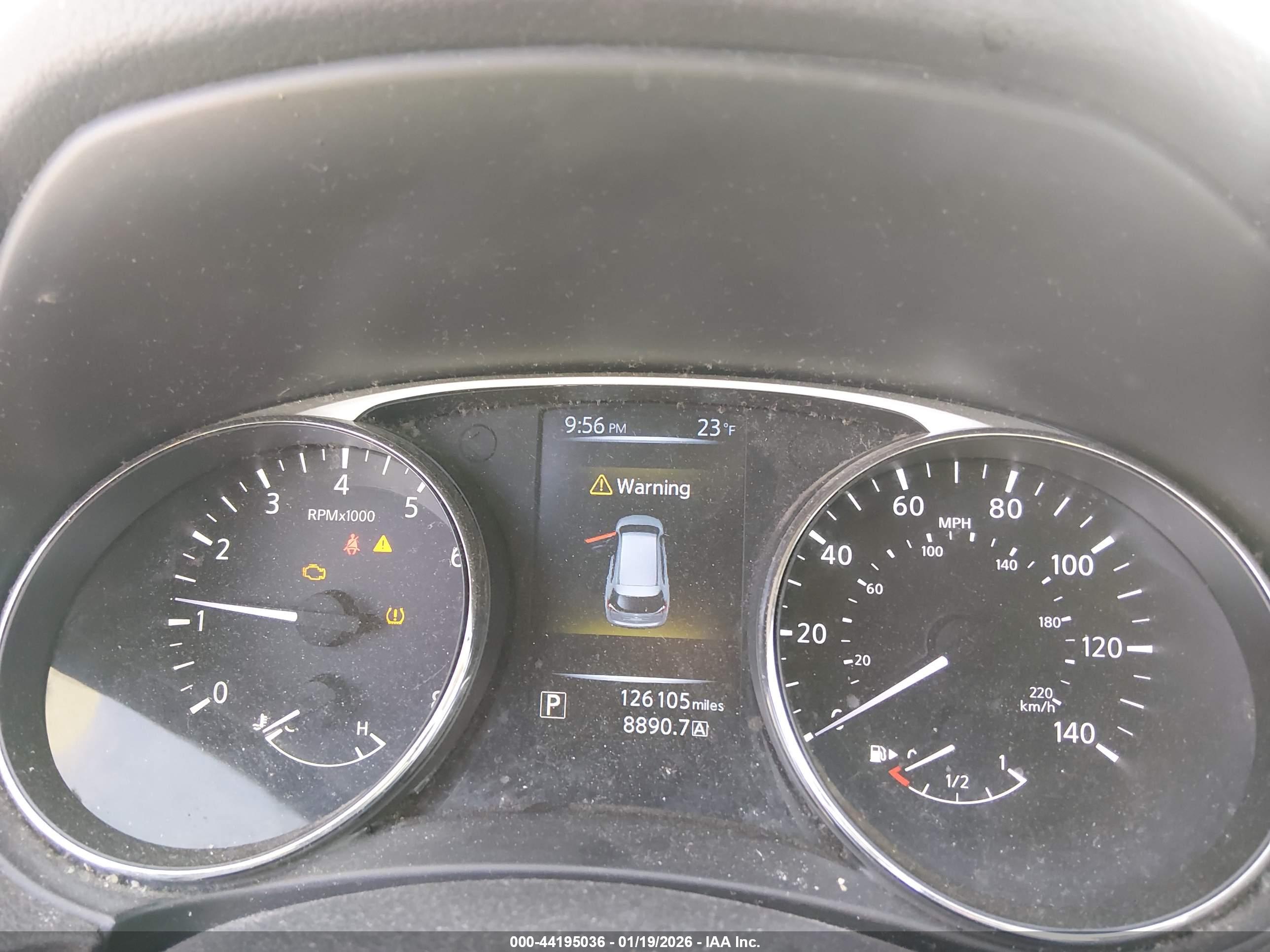 NISSAN ROGUE image 7