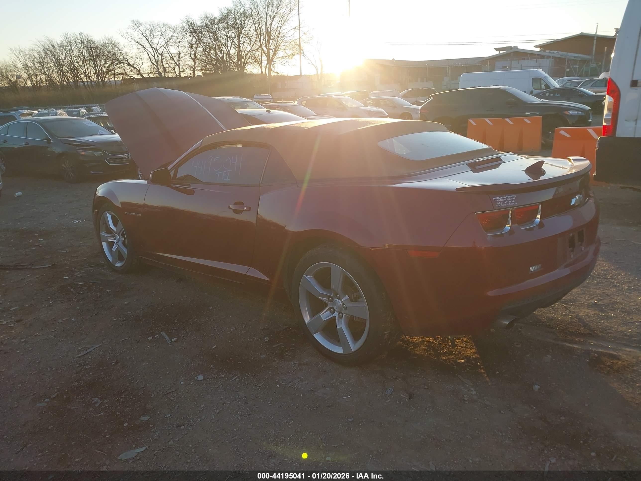 CHEVROLET CAMARO image 3