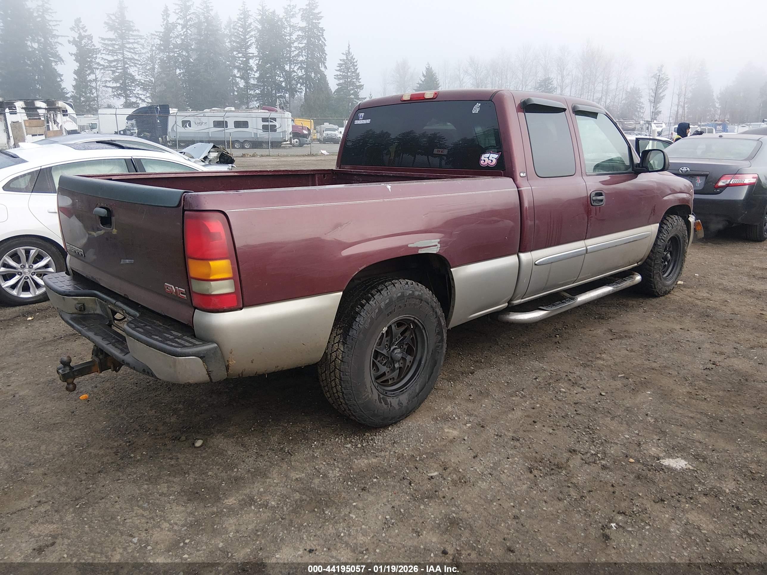 GMC SIERRA image 4