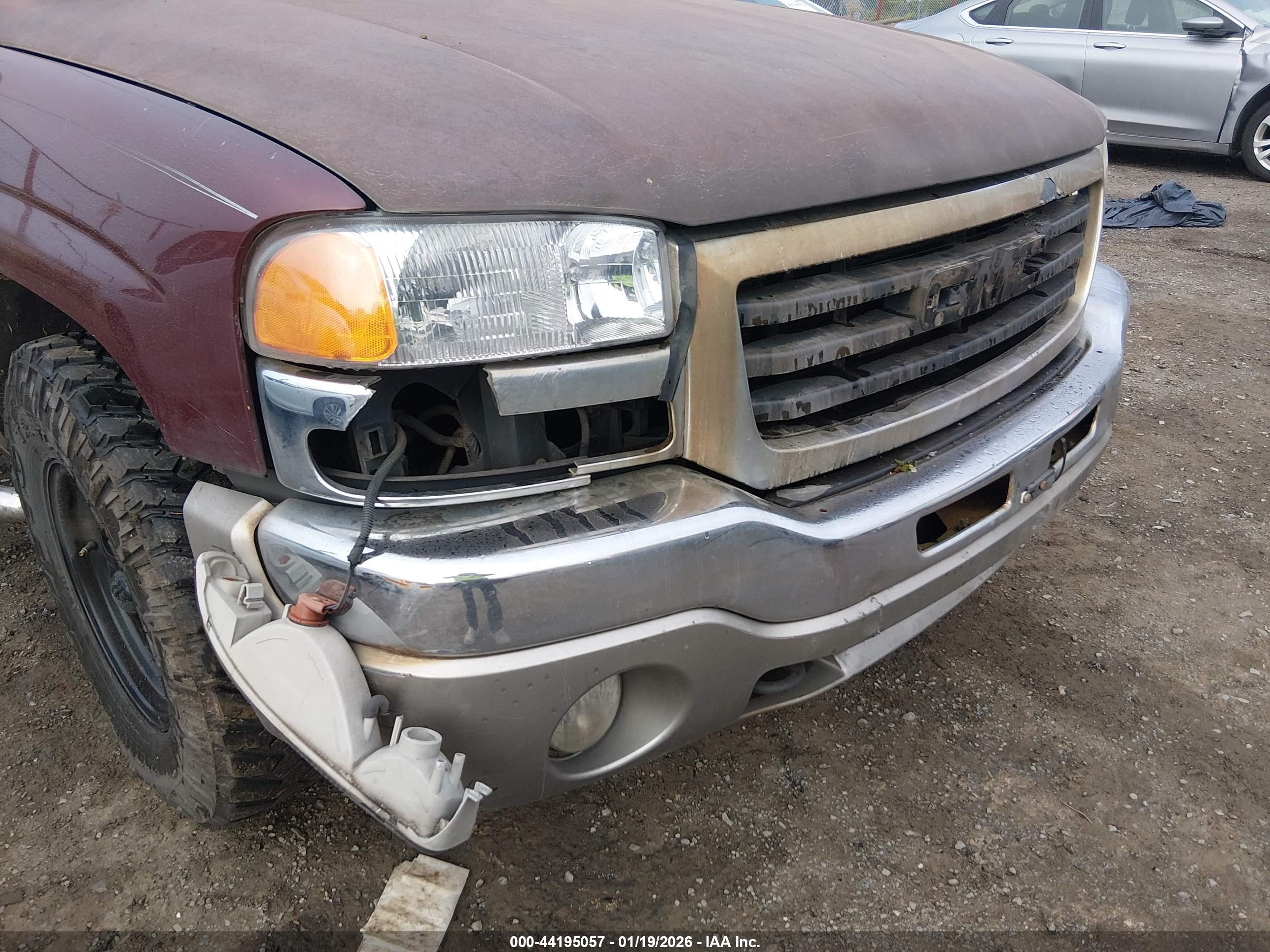 GMC SIERRA image 6