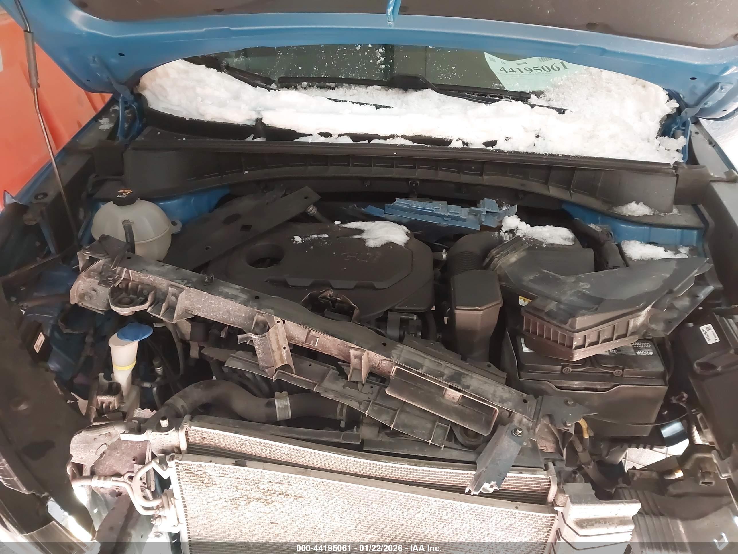 HYUNDAI TUCSON image 10