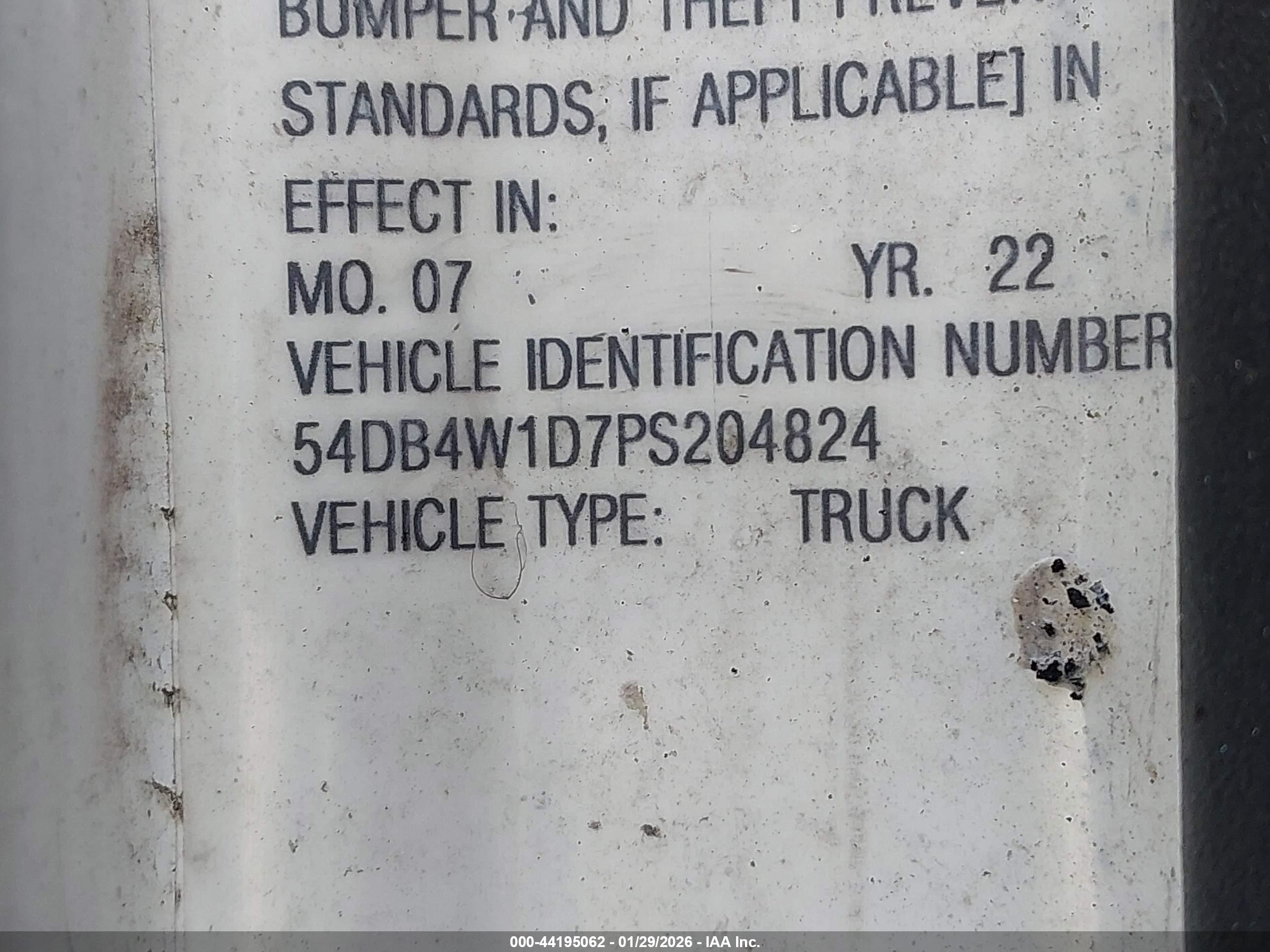 ISUZU NPR image 9