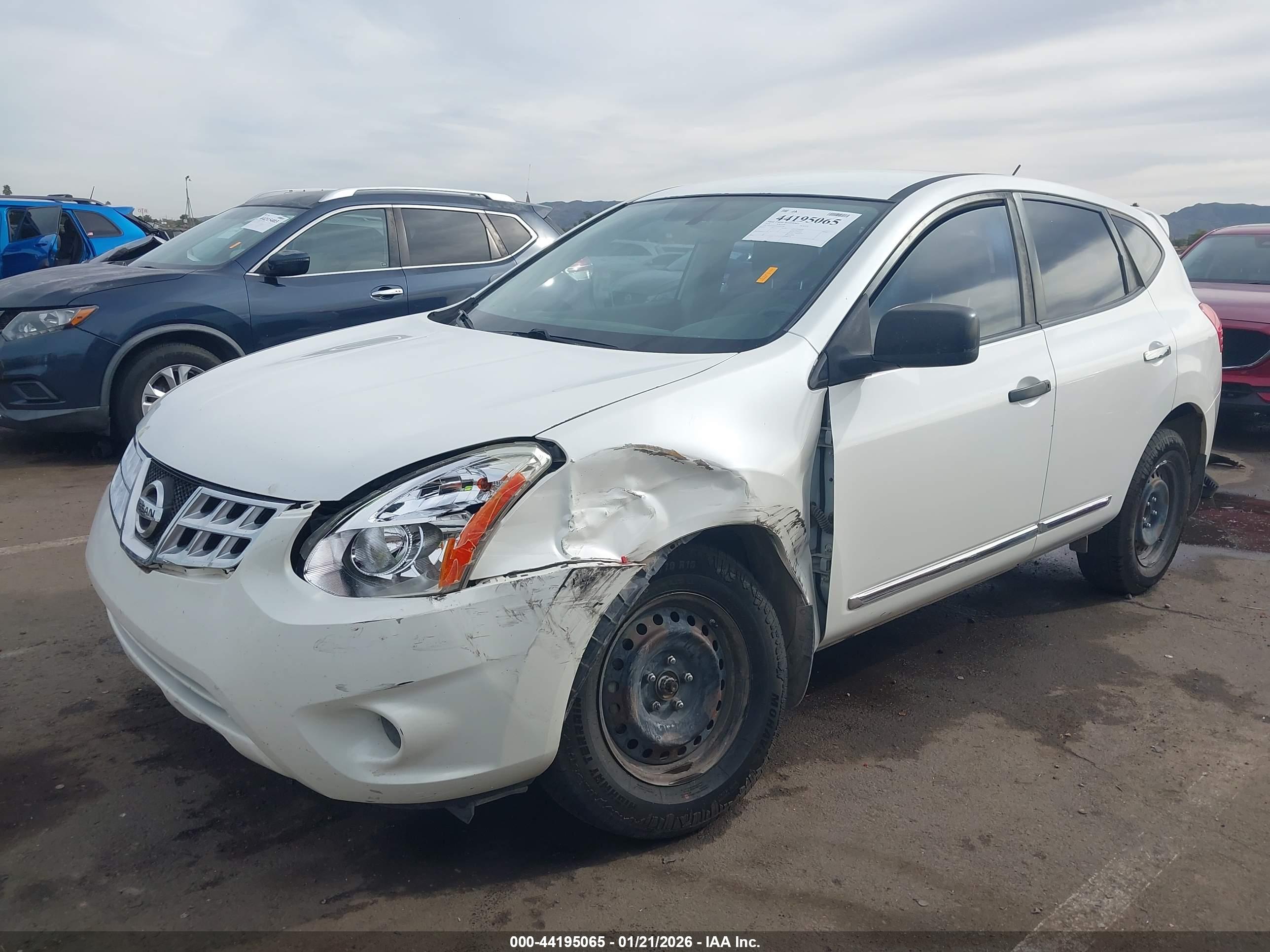 NISSAN ROGUE image 6
