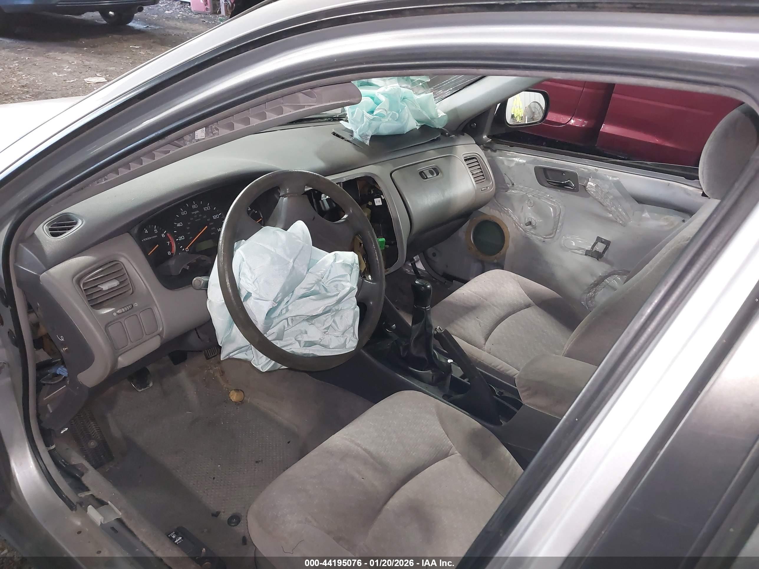 HONDA ACCORD image 5