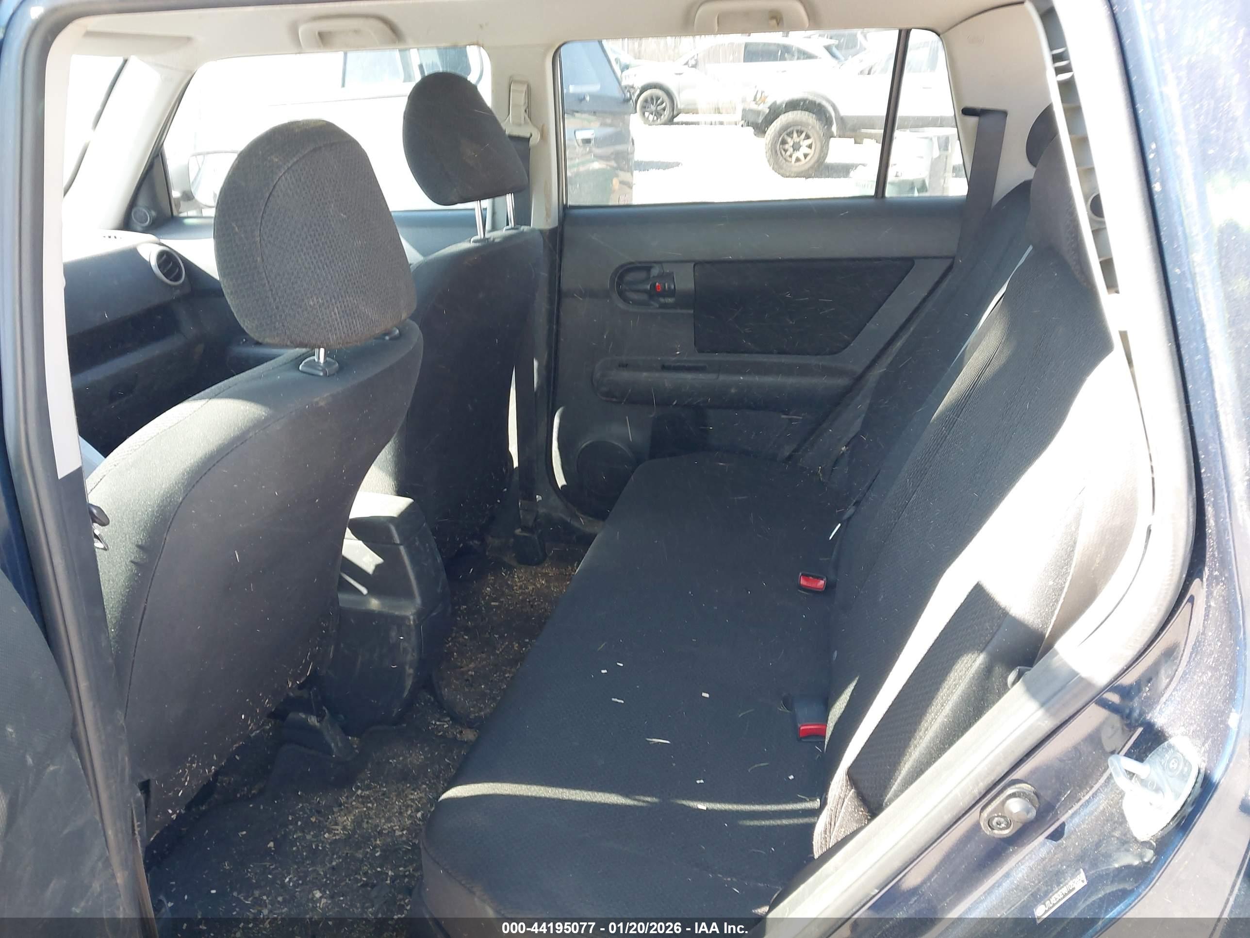 SCION XB image 8