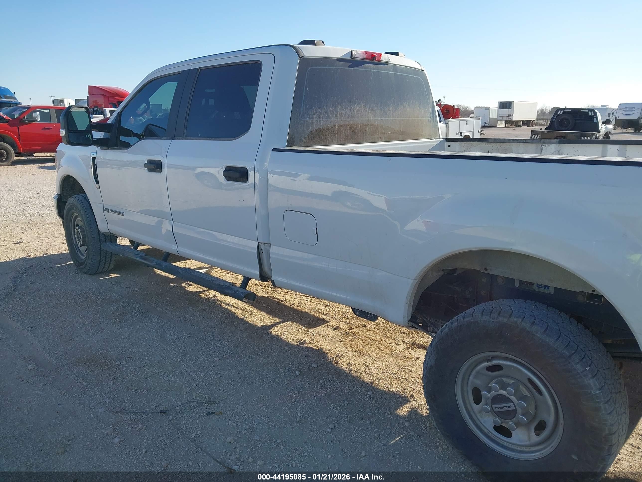 FORD F-250 image 3
