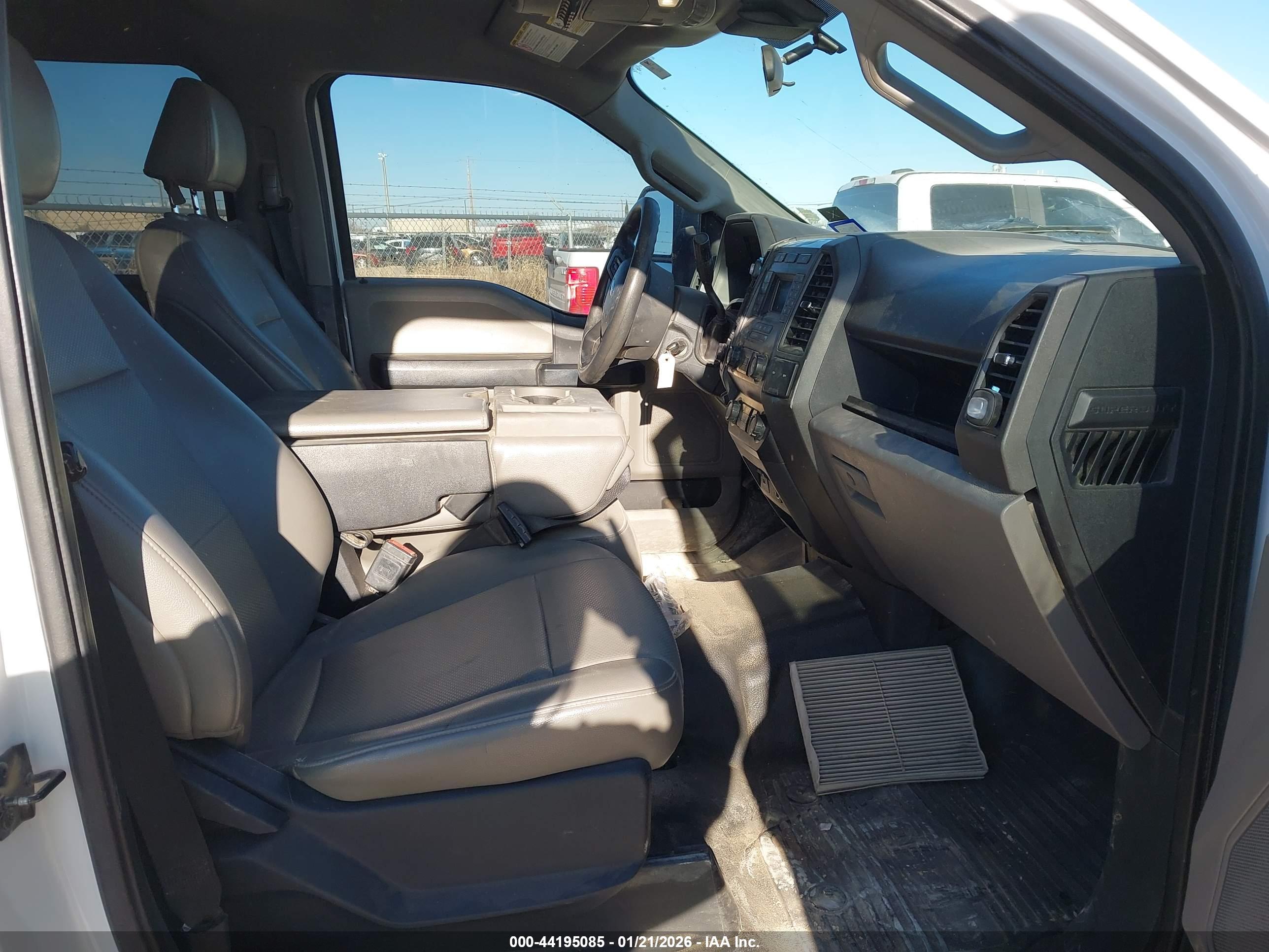 FORD F-250 image 5