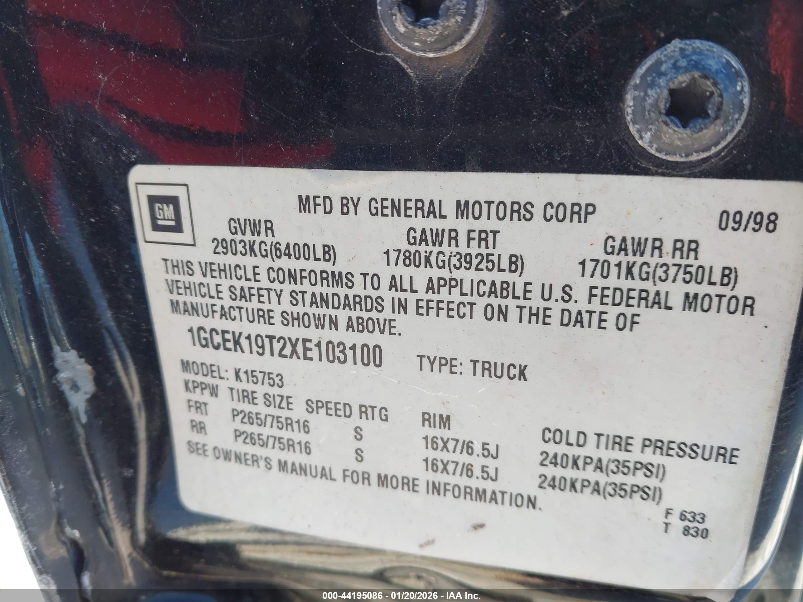 CHEVROLET SILVERADO image 9