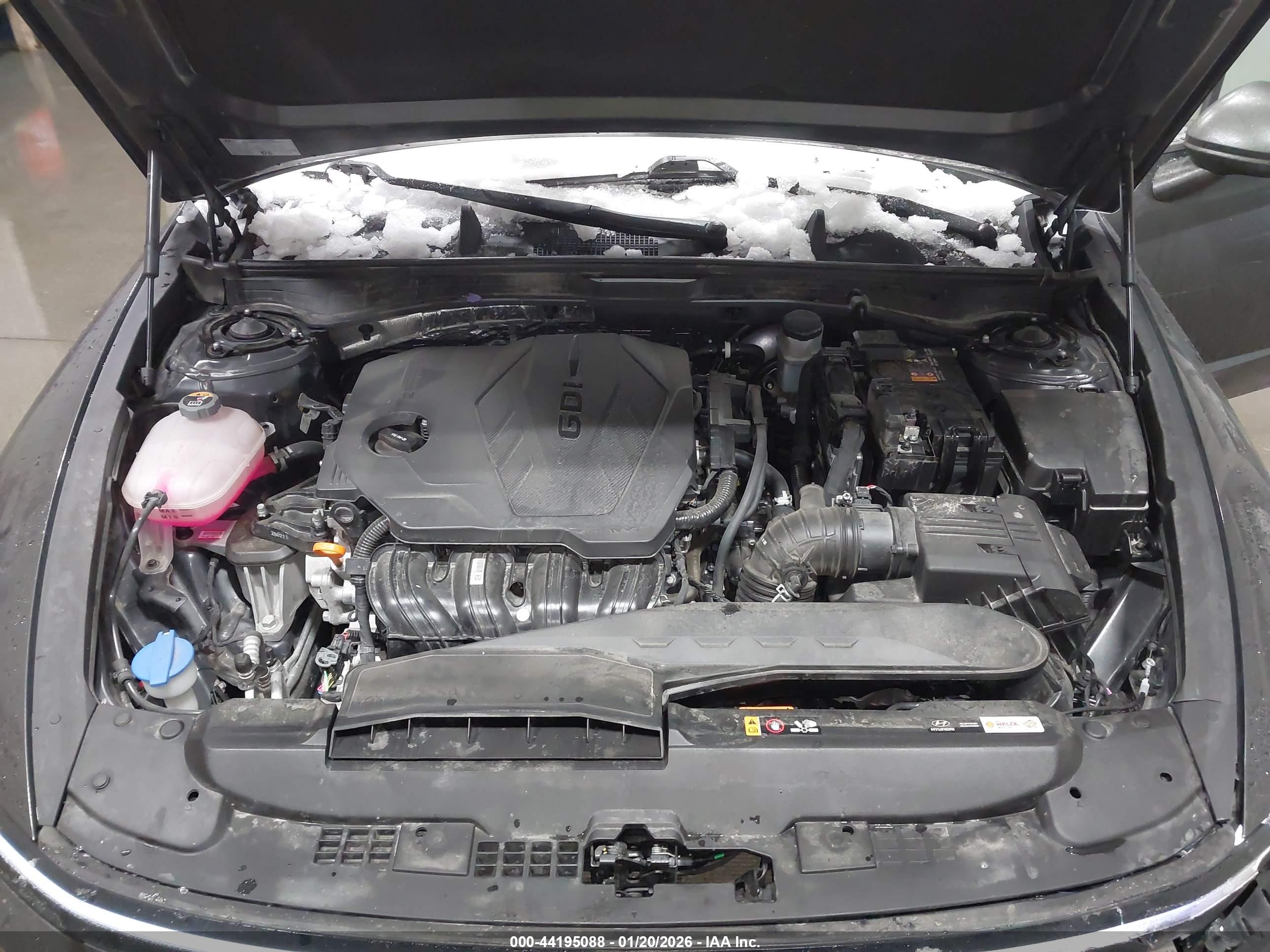 HYUNDAI SONATA image 10