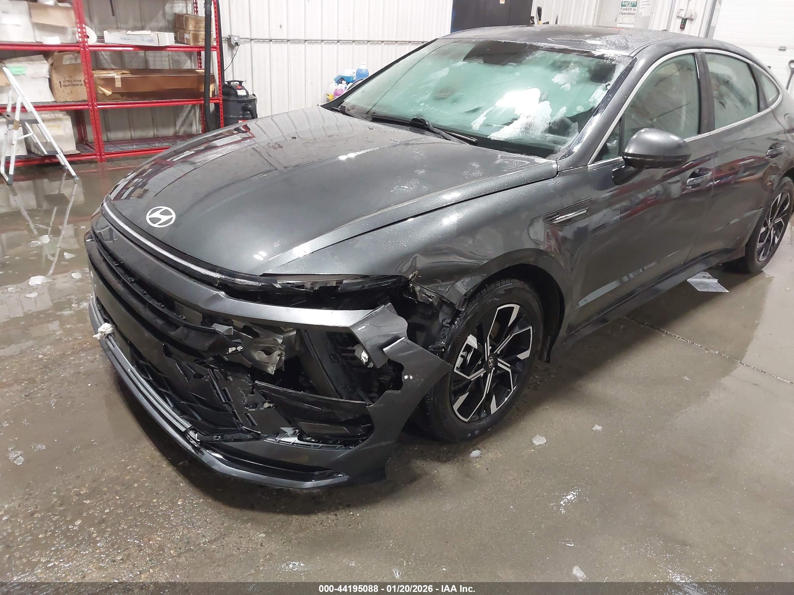 HYUNDAI SONATA image 6