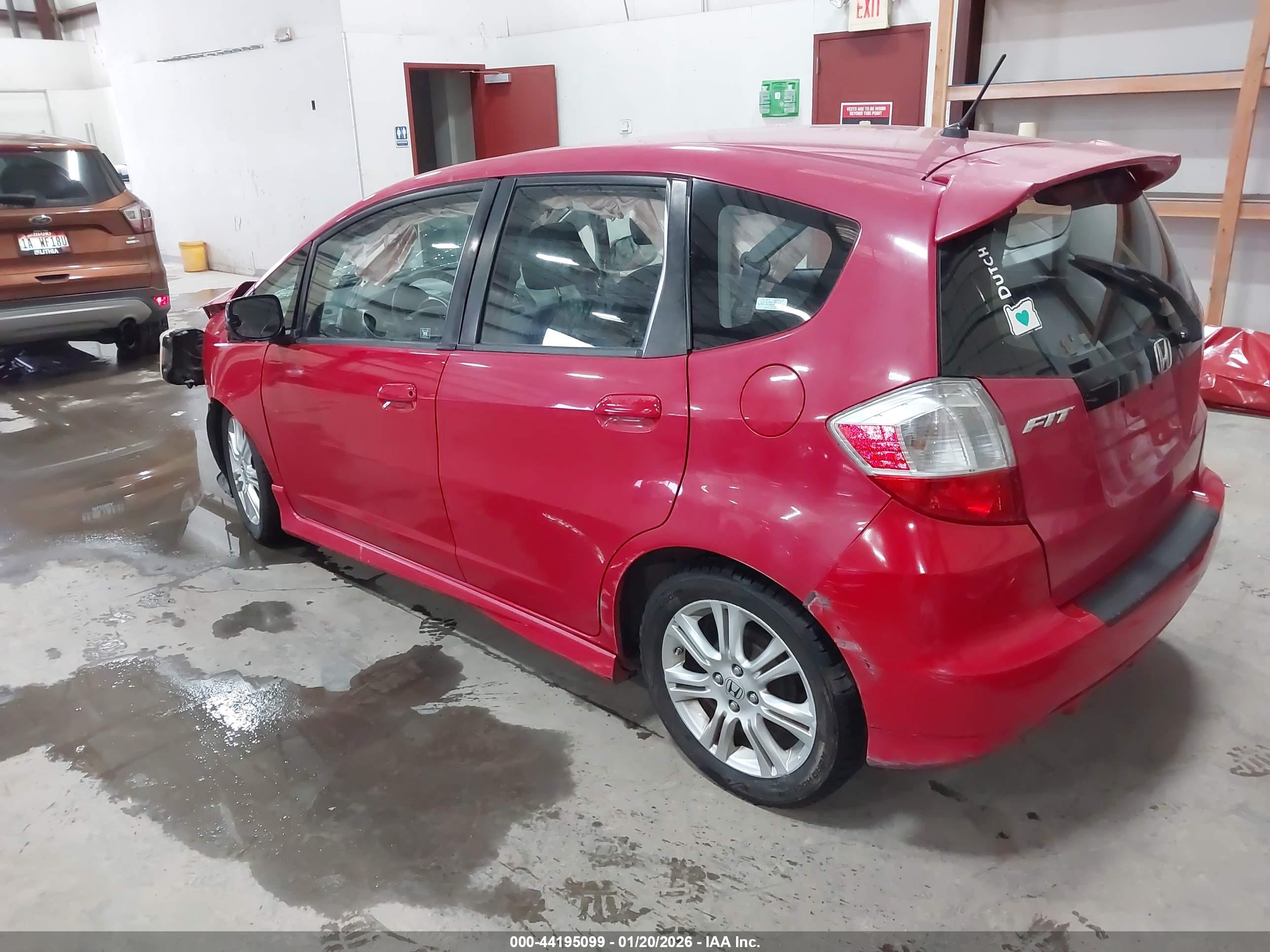HONDA FIT image 3