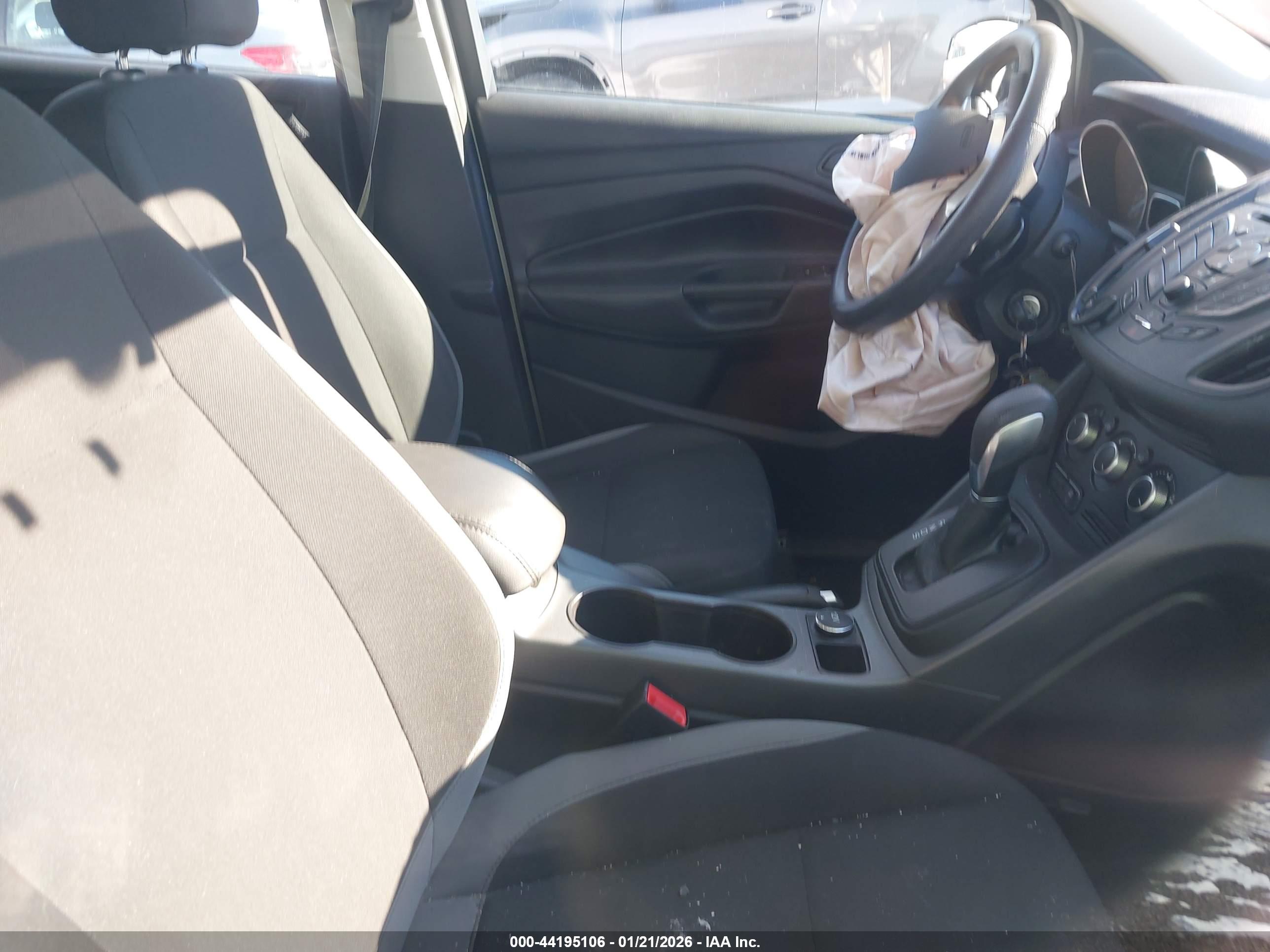 FORD ESCAPE image 5
