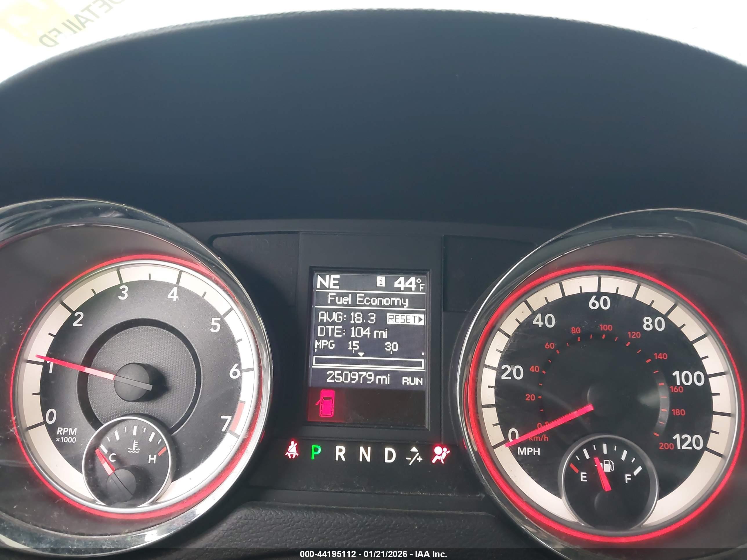 DODGE GRAND image 7