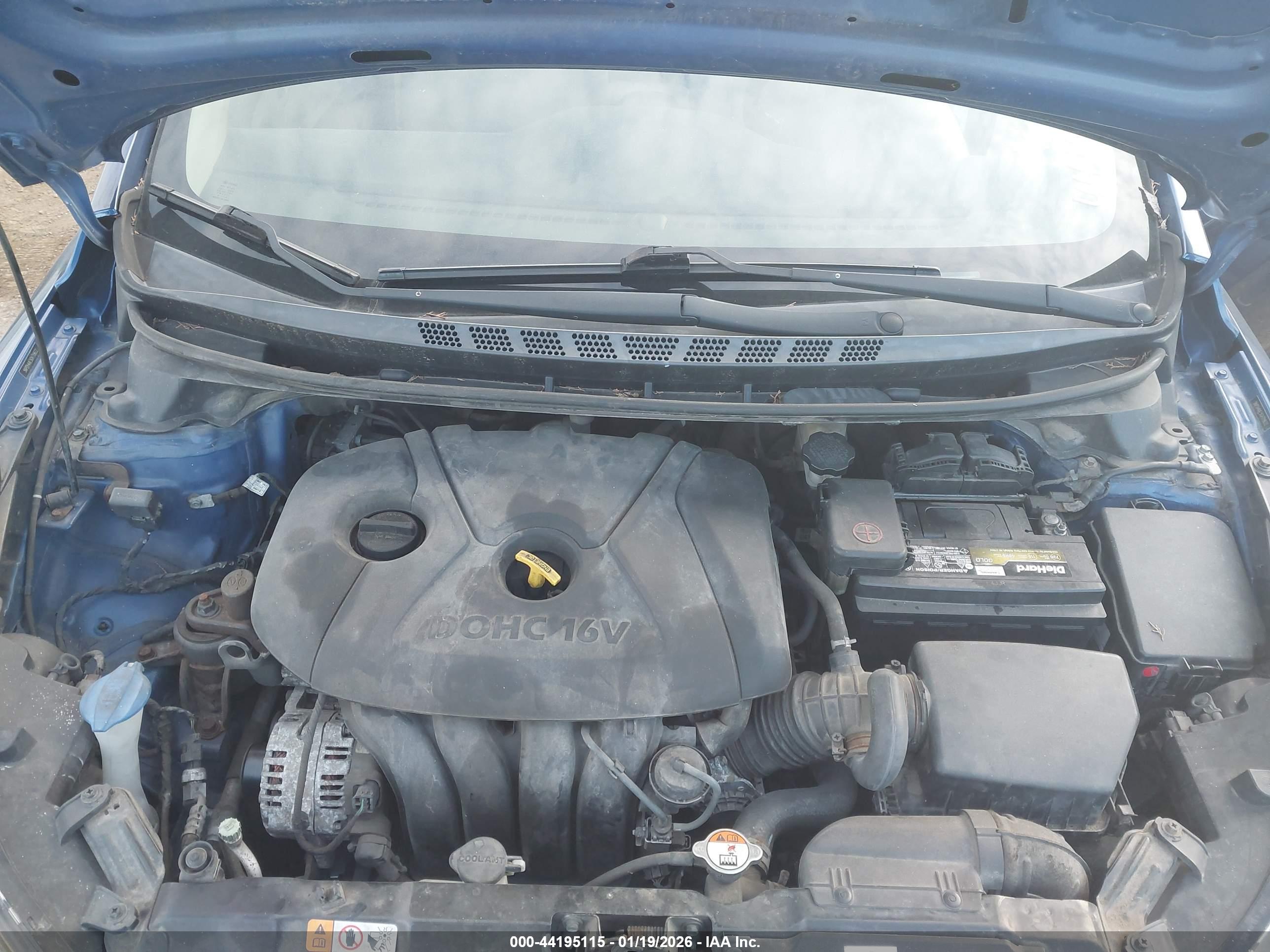 HYUNDAI ELANTRA image 10