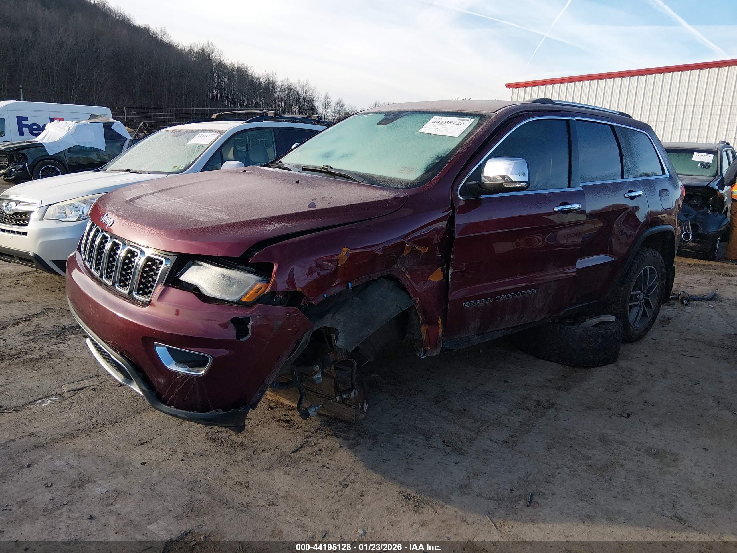 JEEP GRAND image 2