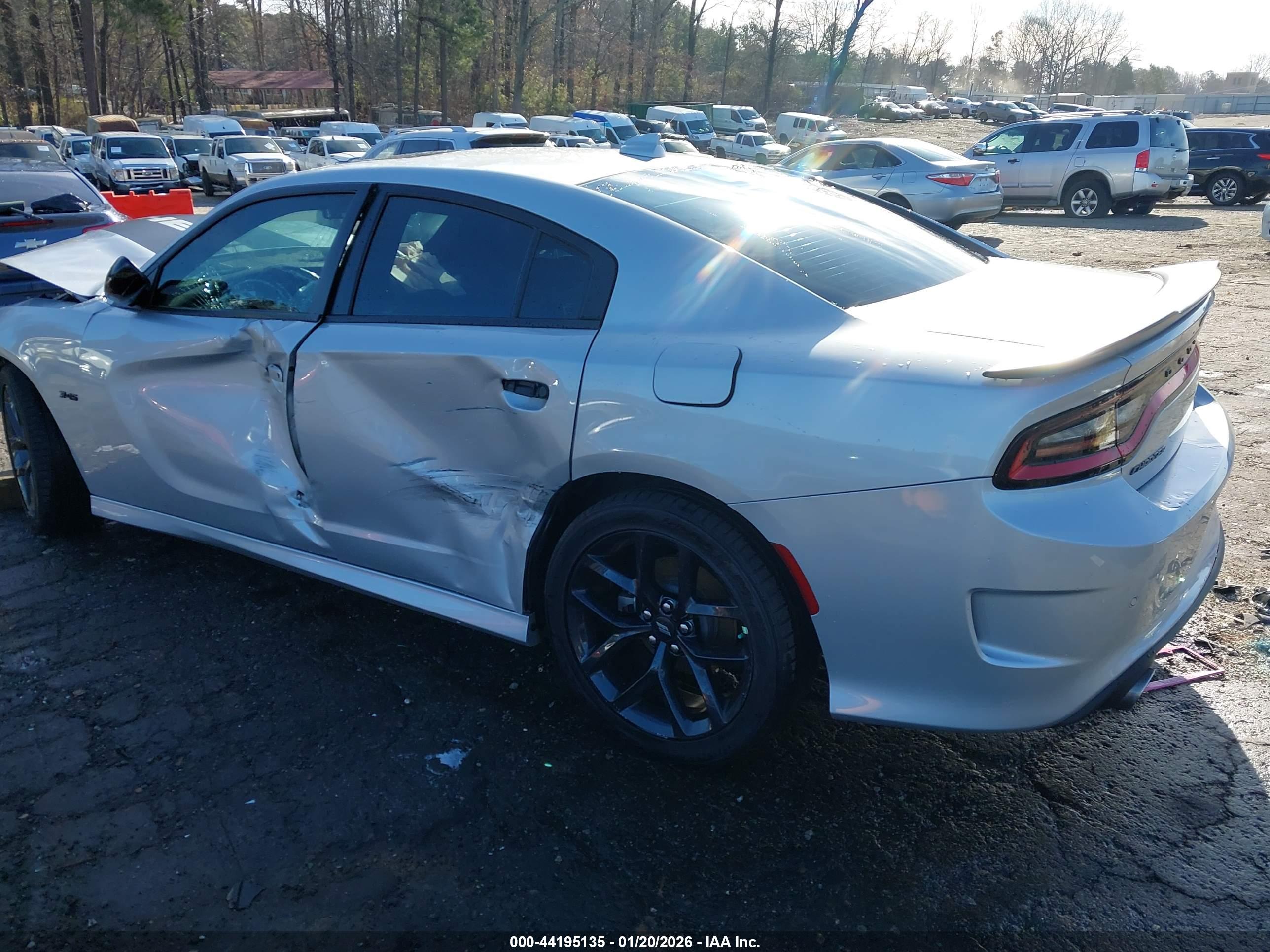 DODGE CHARGER image 3