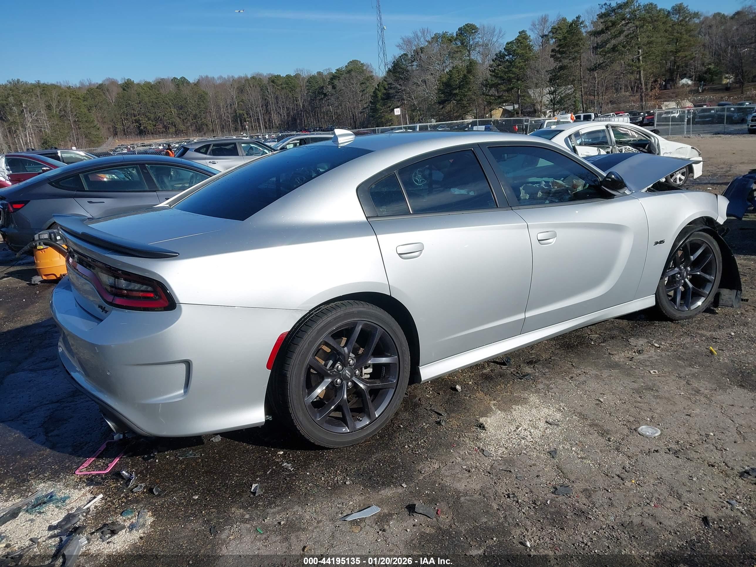 DODGE CHARGER image 4