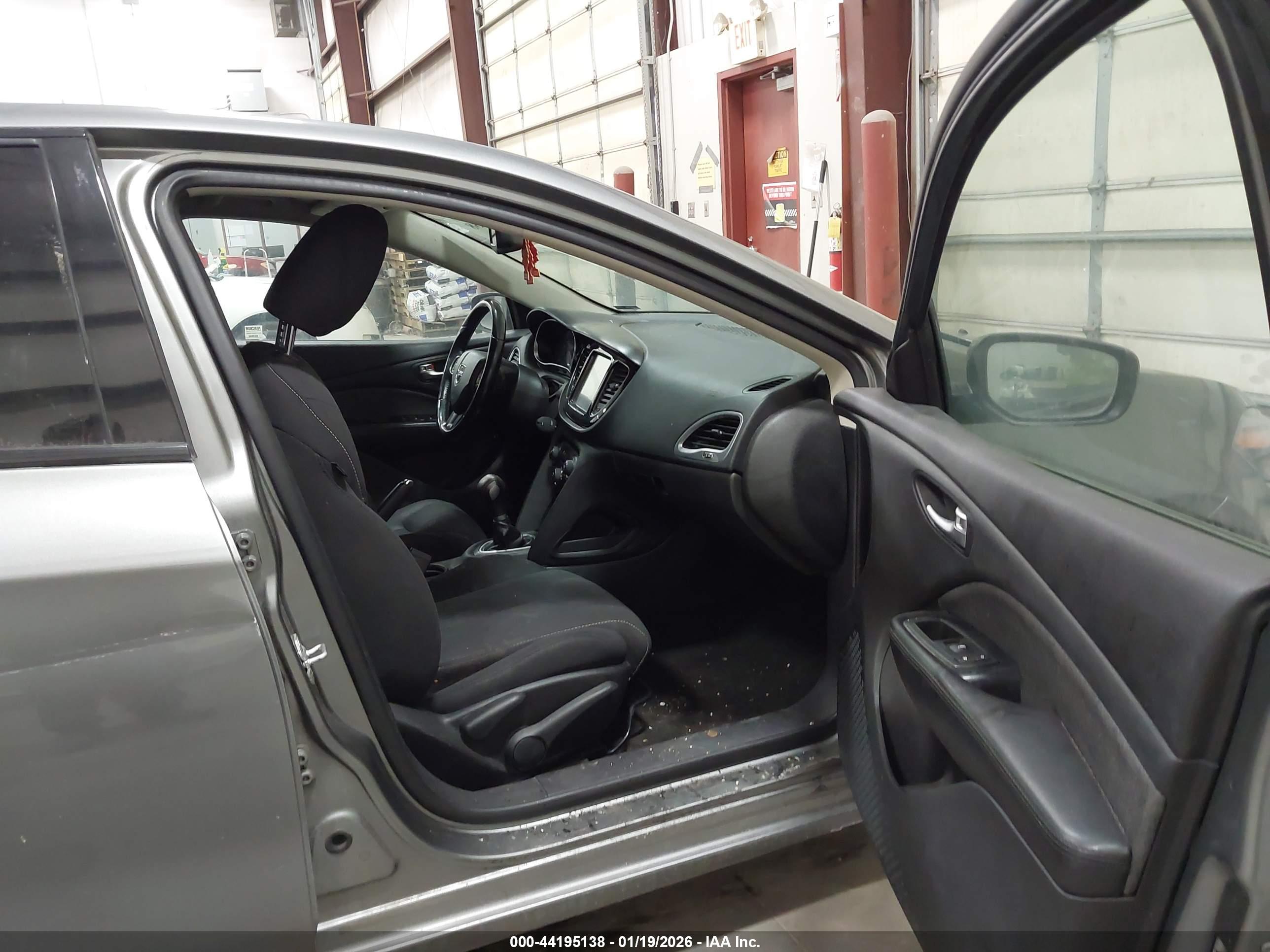 DODGE DART image 5