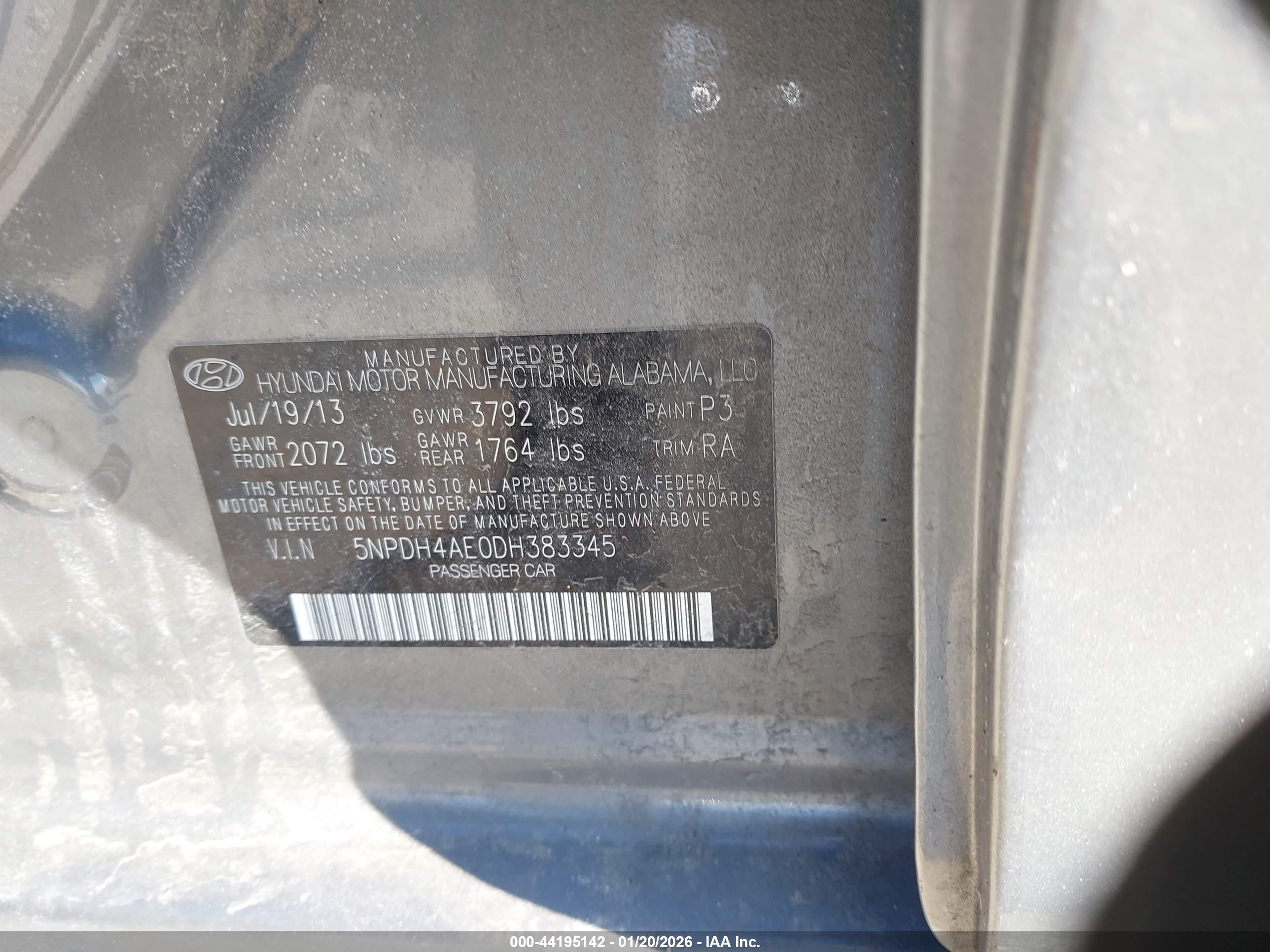 HYUNDAI ELANTRA image 9