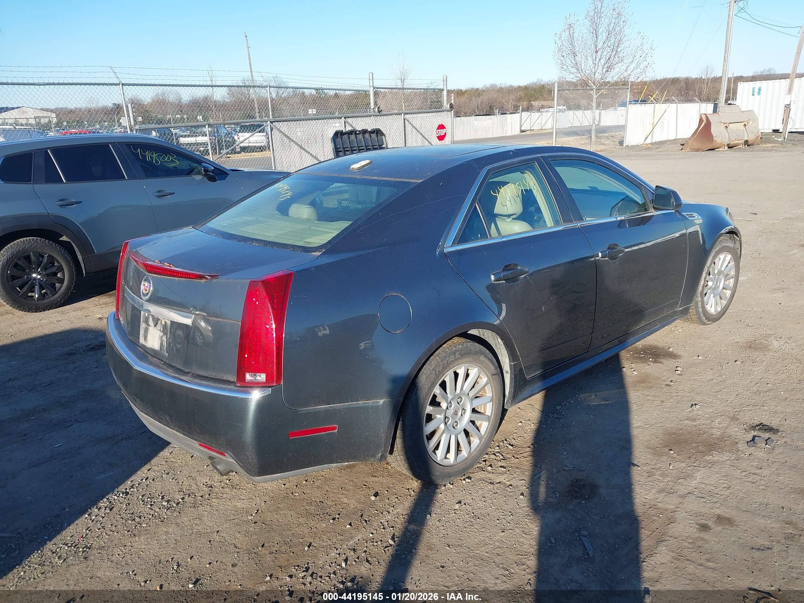 CADILLAC CTS image 4