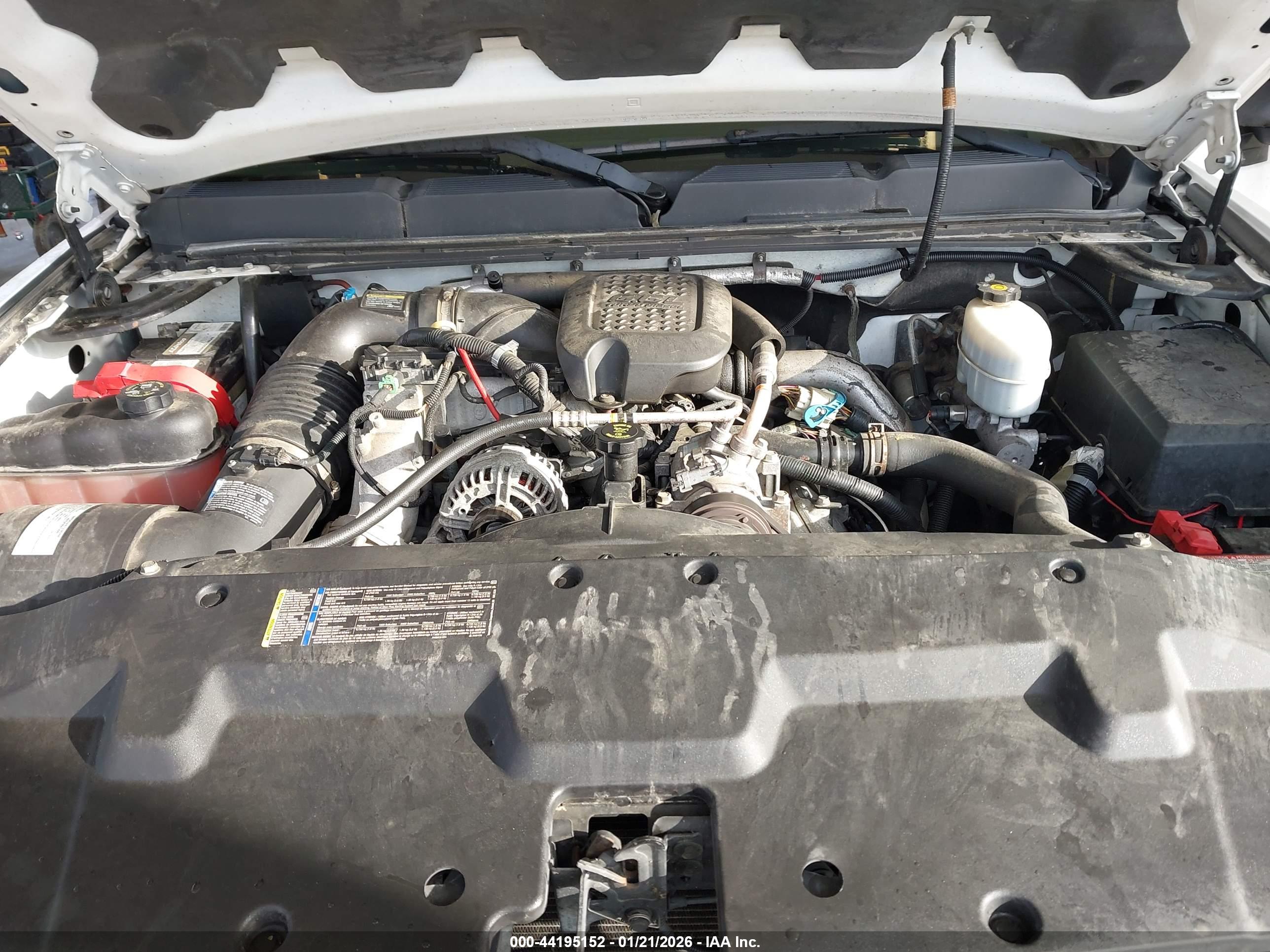 CHEVROLET SILVERADO image 10