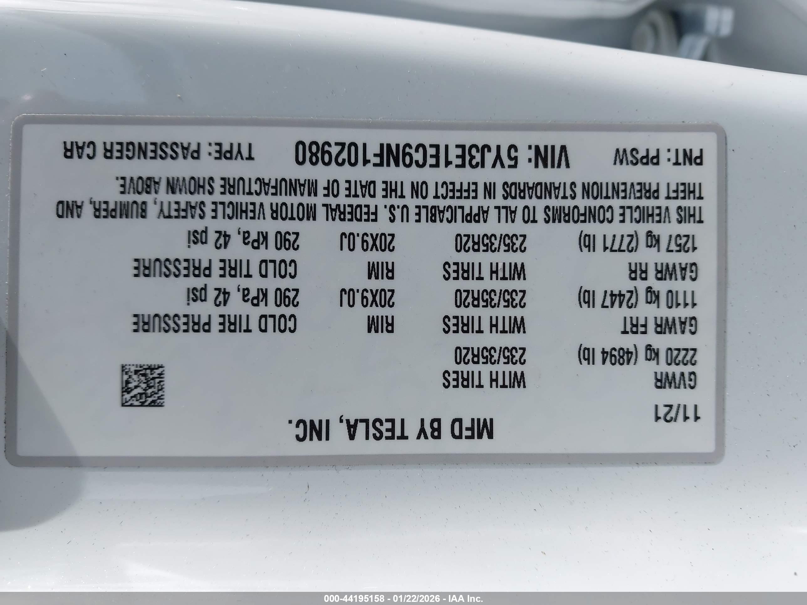TESLA MODEL image 9